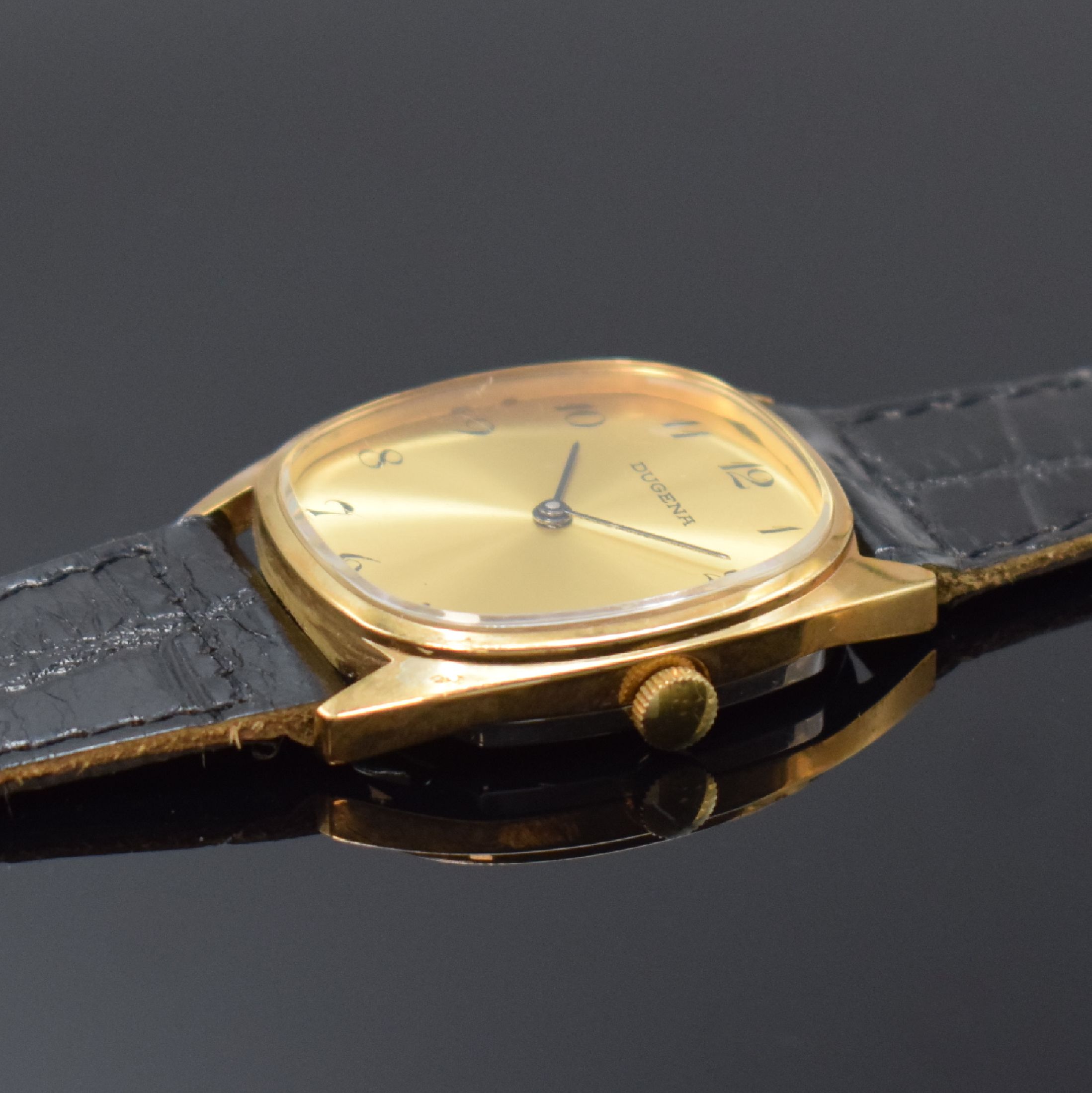 Detail j: DUGENA 6 vergoldete Armbanduhren aus Lagerbestand, Schweiz um 1970, Handaufzug, 2-tlg. Geh. m. Stahlboden, 4 x aufgedr., 2 x verschr., verschiedene ...