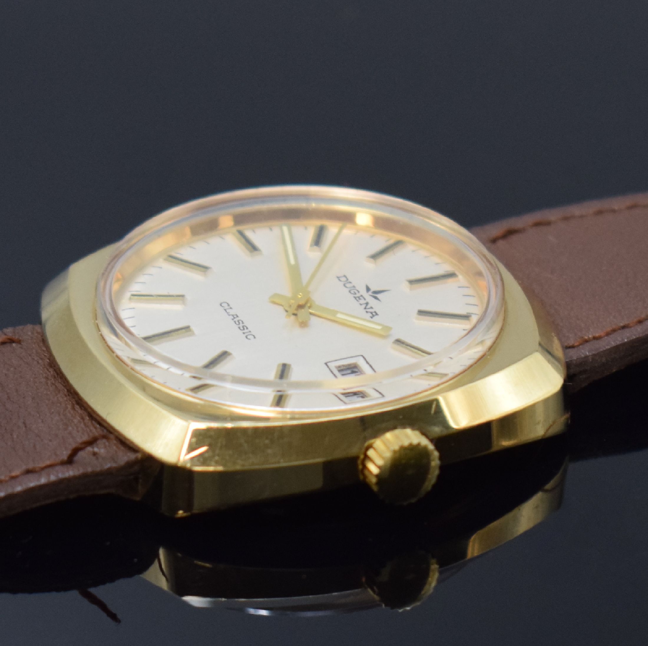 Detail k: DUGENA 6 vergoldete Armbanduhren aus Lagerbestand, Schweiz um 1970, Handaufzug, 2-tlg. Geh. m. Stahlboden, 4 x aufgedr., 2 x verschr., verschiedene ...