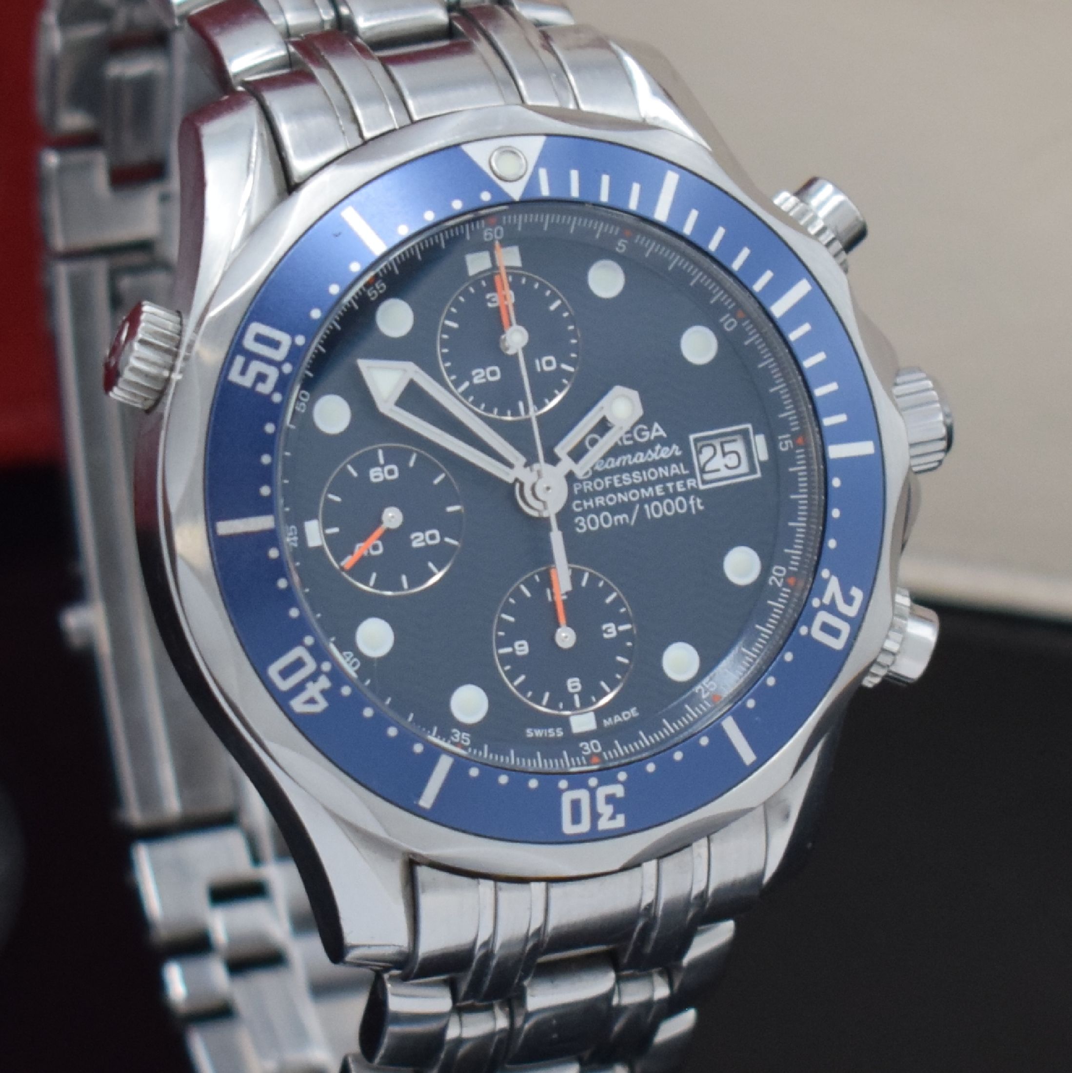 Detail c: OMEGA Herrenarmbanduhr Chronometer Modell Seamaster Professional Diver 300M Referenz 178.0514/25998000, Automatik, Schweiz verk. lt. beil. Pap. ...