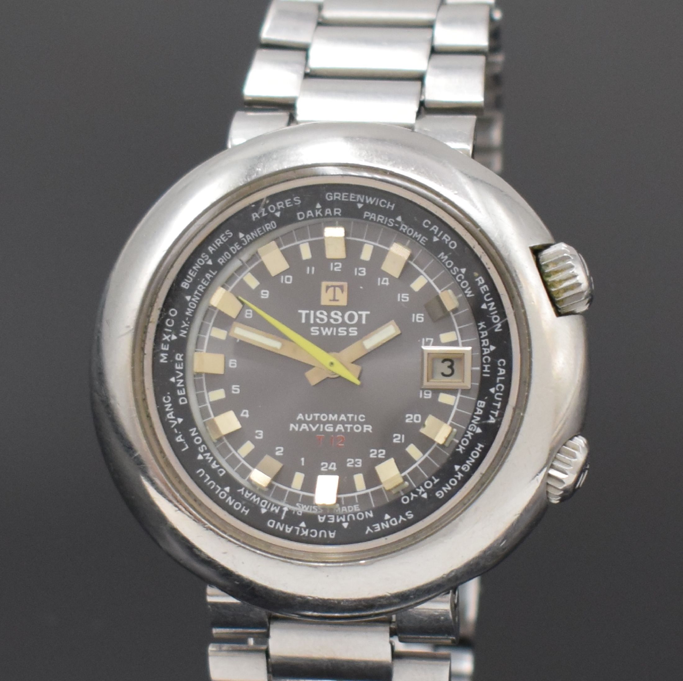 Detail a: TISSOT Navigator T12 Herrenarmbanduhr mit Weltzeitanzeige Referenz 44596, Schweiz um 1970, Automatik, massives Edelstahlgeh. inkl. neutr. Gliederband ...