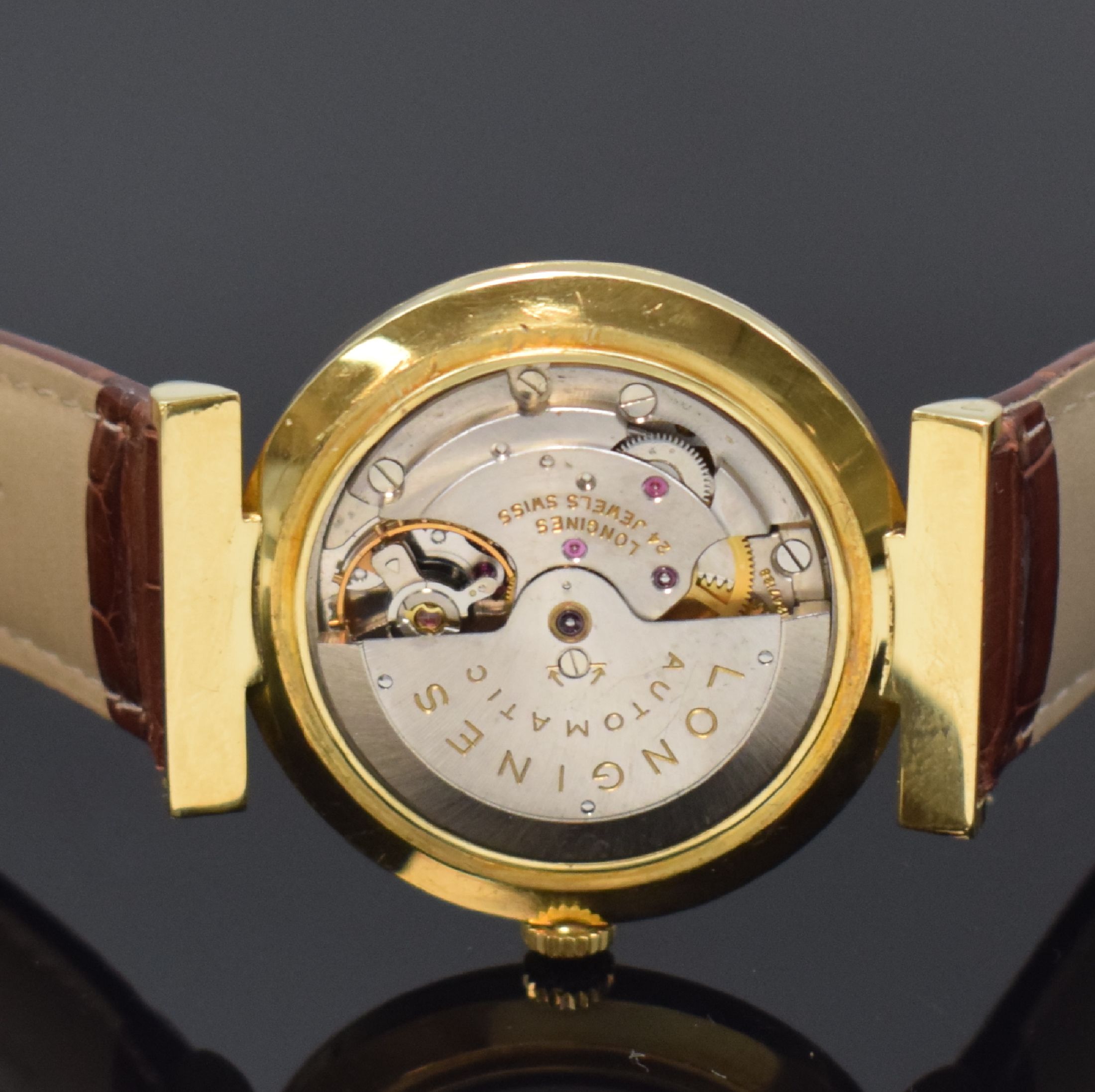 Detail e: LONGINES Herrenarmbanduhr in GG 750/000 Referenz 7003 1, Schweiz um 1960, Automatik, Boden u. Glasrand aufgedr., vers. Zifferbl. m. aufges. Indizes, ...