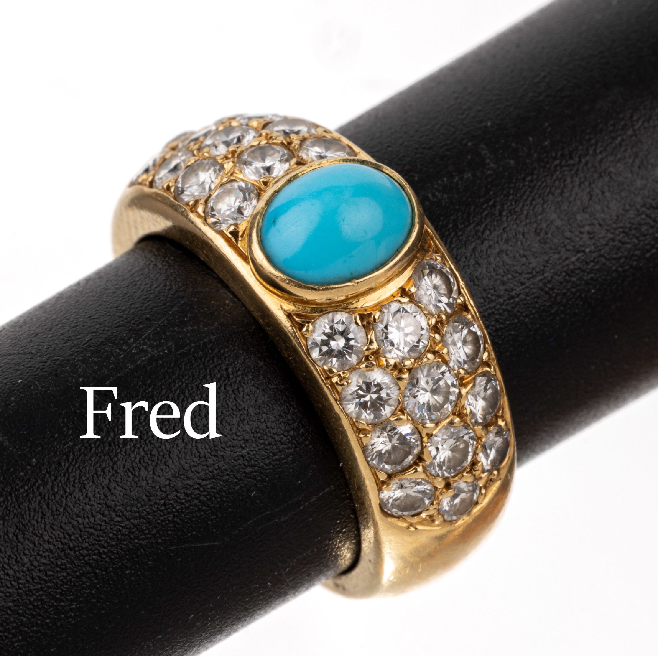 18 kt Gold FRED PARIS Brillant-Türkis-Ring, GG 750/000, ovaler Türkiscabochon ca. 0.25 ct,24 Brillanten zus. ca. 0.48 ct Weiß/si, ca. 7.4 g, RW 50