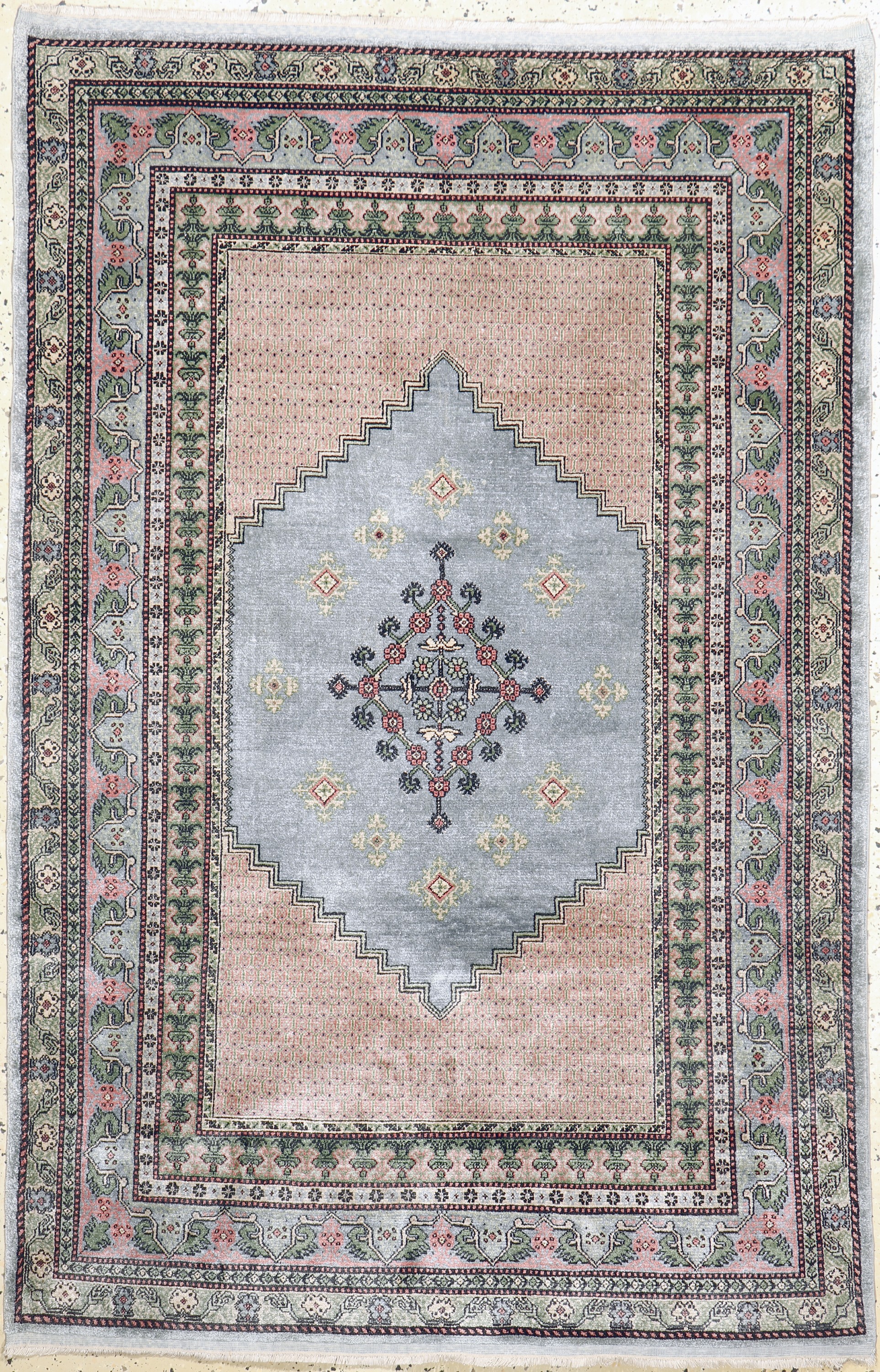 Tunesischer Seidenteppich, ca. 50 Jahre, merzerisierte Baumwolle, ca. 185 x 120 cm, EHZ: 2