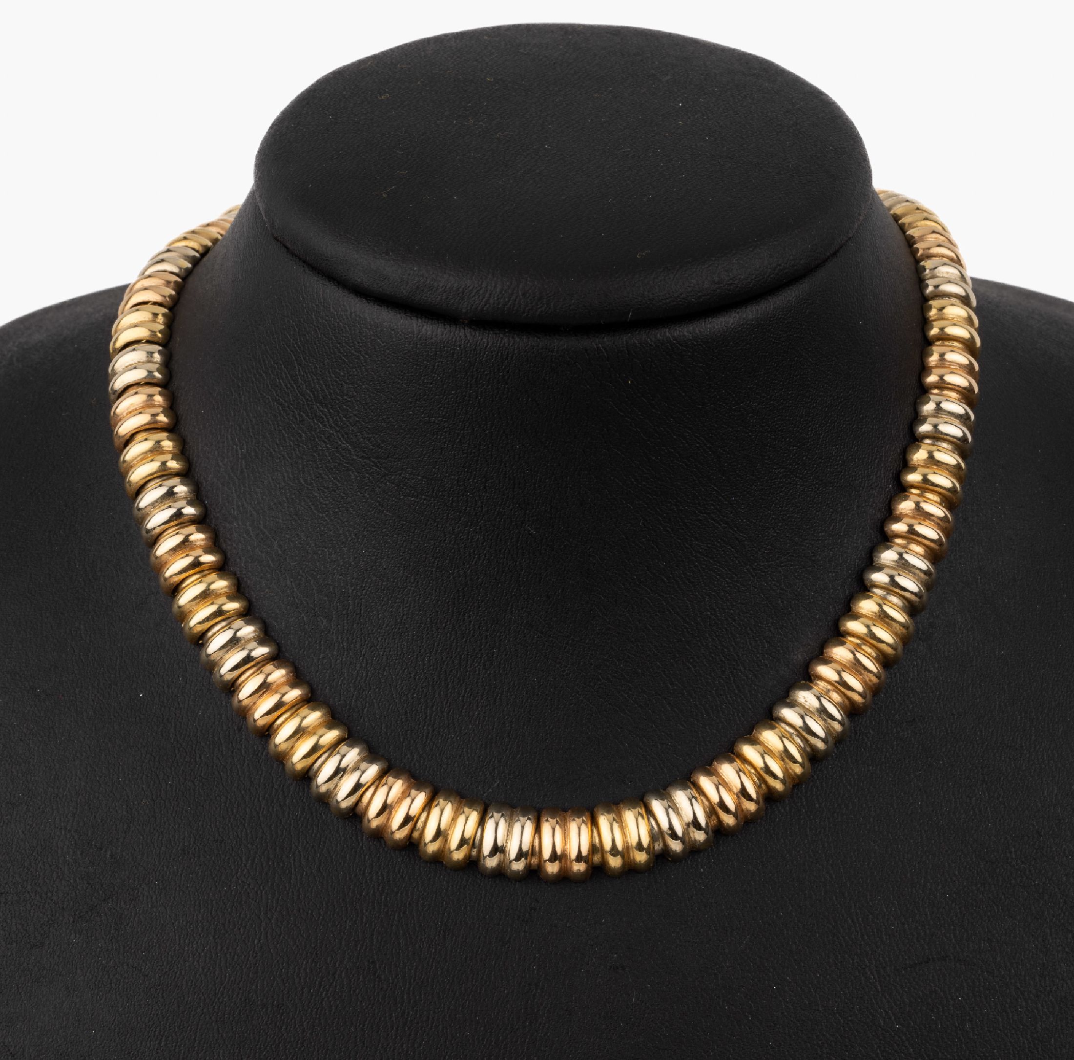 18 kt Gold Collier, GG/WG/RG 750/000, Glieder im Wechsel, L. ca. 42 cm, Kastenschloss mit Sicherheitsacht, Hersteller Chiampesa, ca. 49.3 g