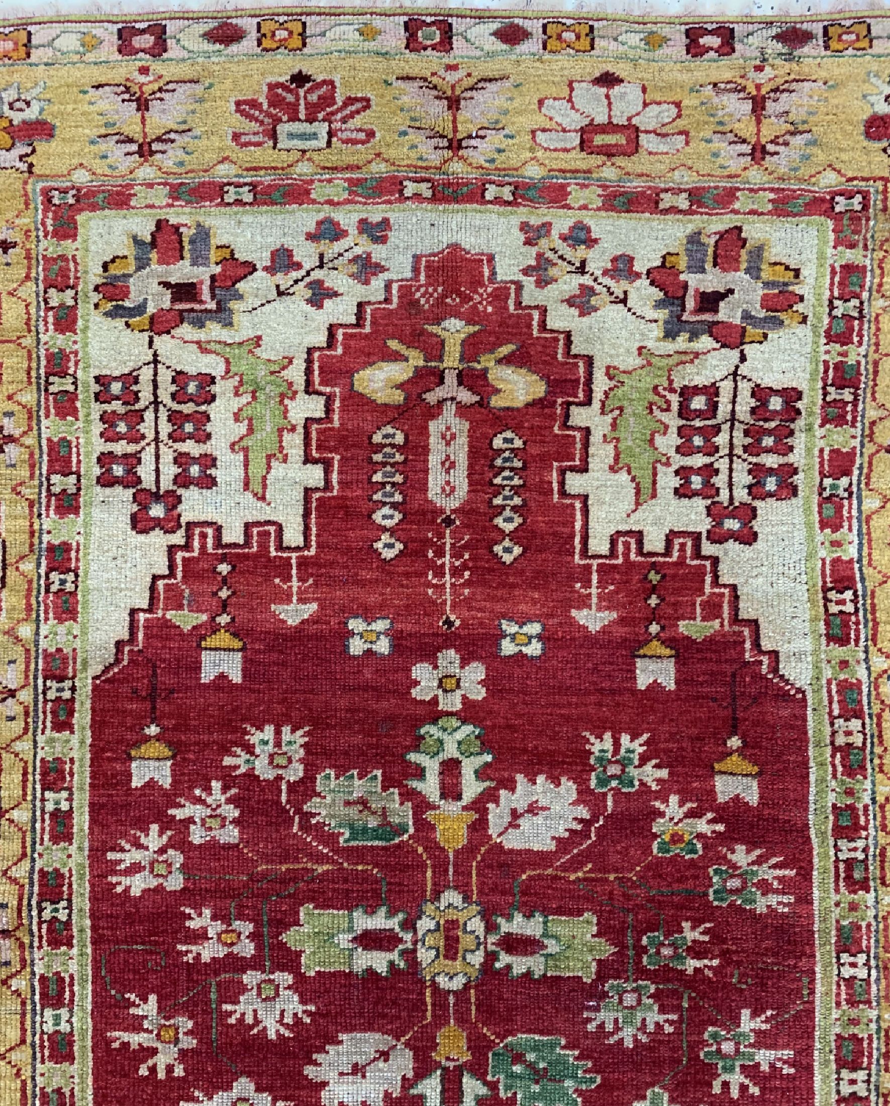 Detail c: Antiker Uschak, Türkei, um 1900, Wolle auf Wolle, ca. 177 x 115 cm, EHZ: 2