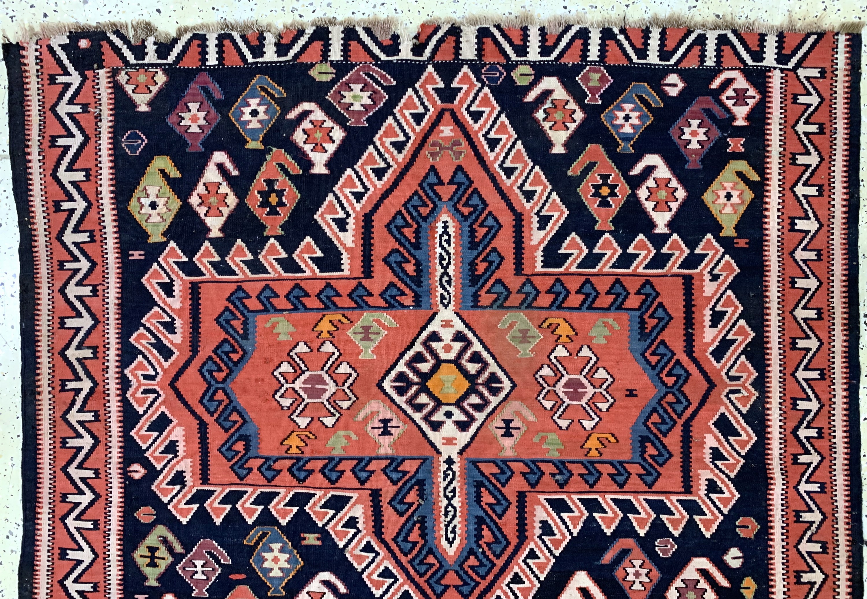 Detail d: Kuba Kelim antik, Kaukasus, um 1900, Wolle auf Wolle, ca. 340 x 160 cm, EHZ: 2-3(verkürzt).
