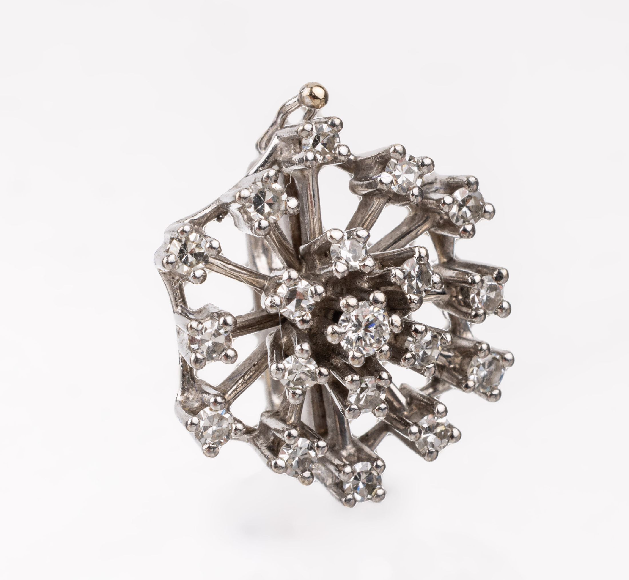 18 kt Gold Diamant-Kettenclip, WG 750/000 gepr., 1 Brillant und 18 8/8-Diamanten zus. ca. 0.40 ct Weiß/si, ca. 5.8 g