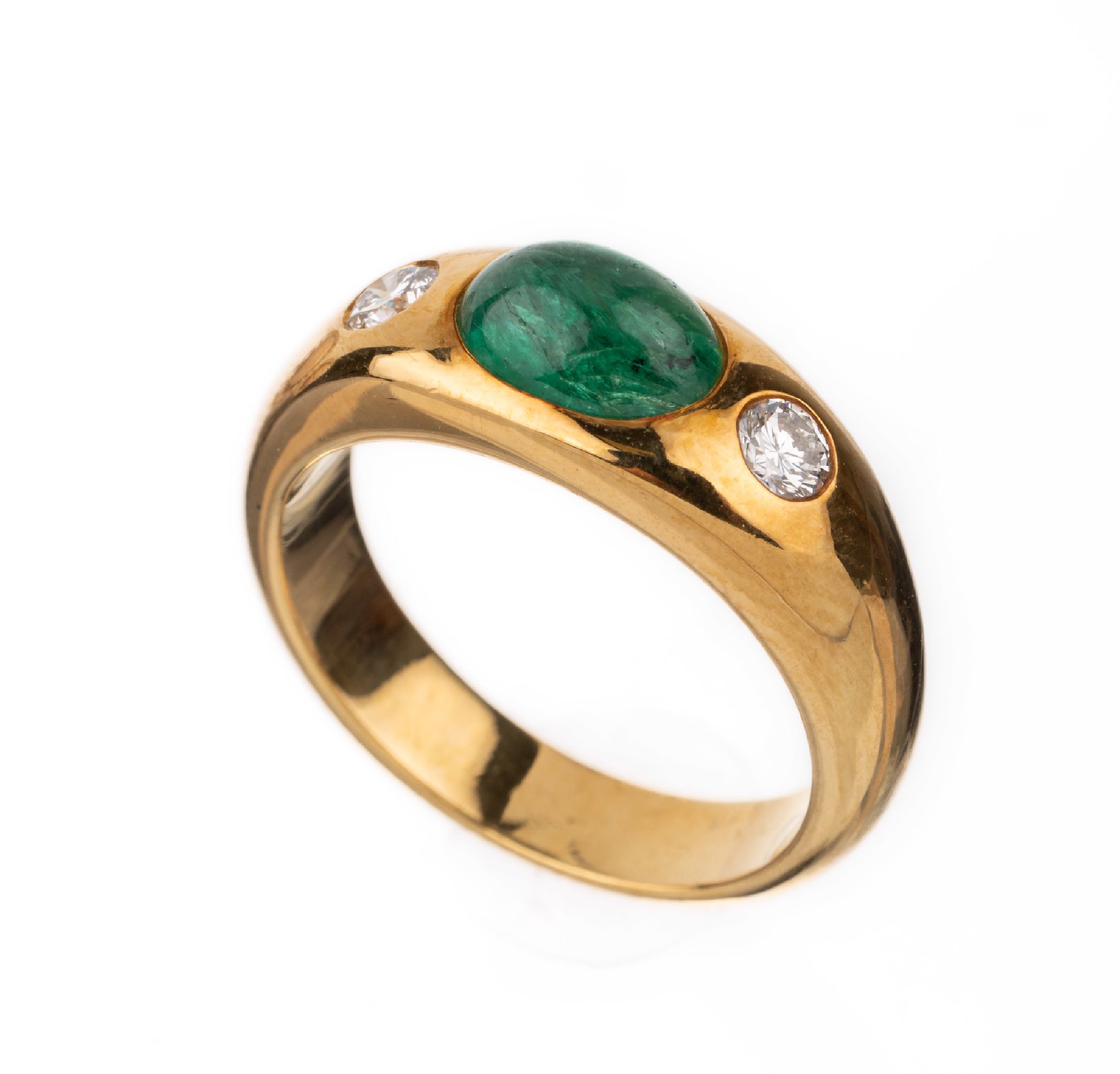 18 kt Gold Smaragd-Brillant-Ring, GG 750/000, ovaler Smaragd-Cabochon ca. 1.48 ct, 2 Brillanten zus. ca. 0.26 ct feines Weiß/lr- vvs, ca. 9.0 g, RW ...