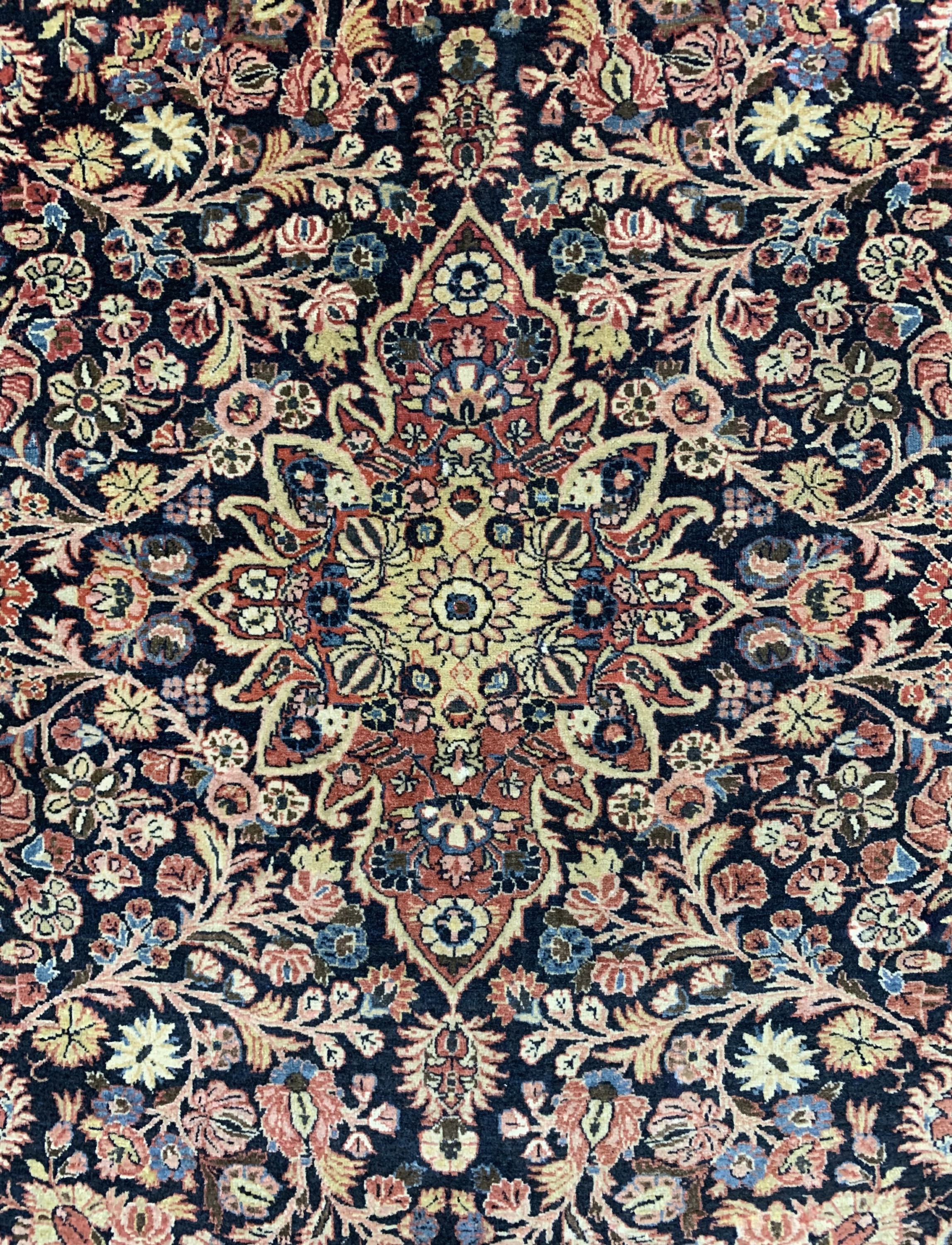 Detail b: Djosan alt, Persien, um 1950, Wolle auf Baumwolle, ca. 198 x 127 cm, EHZ: 2