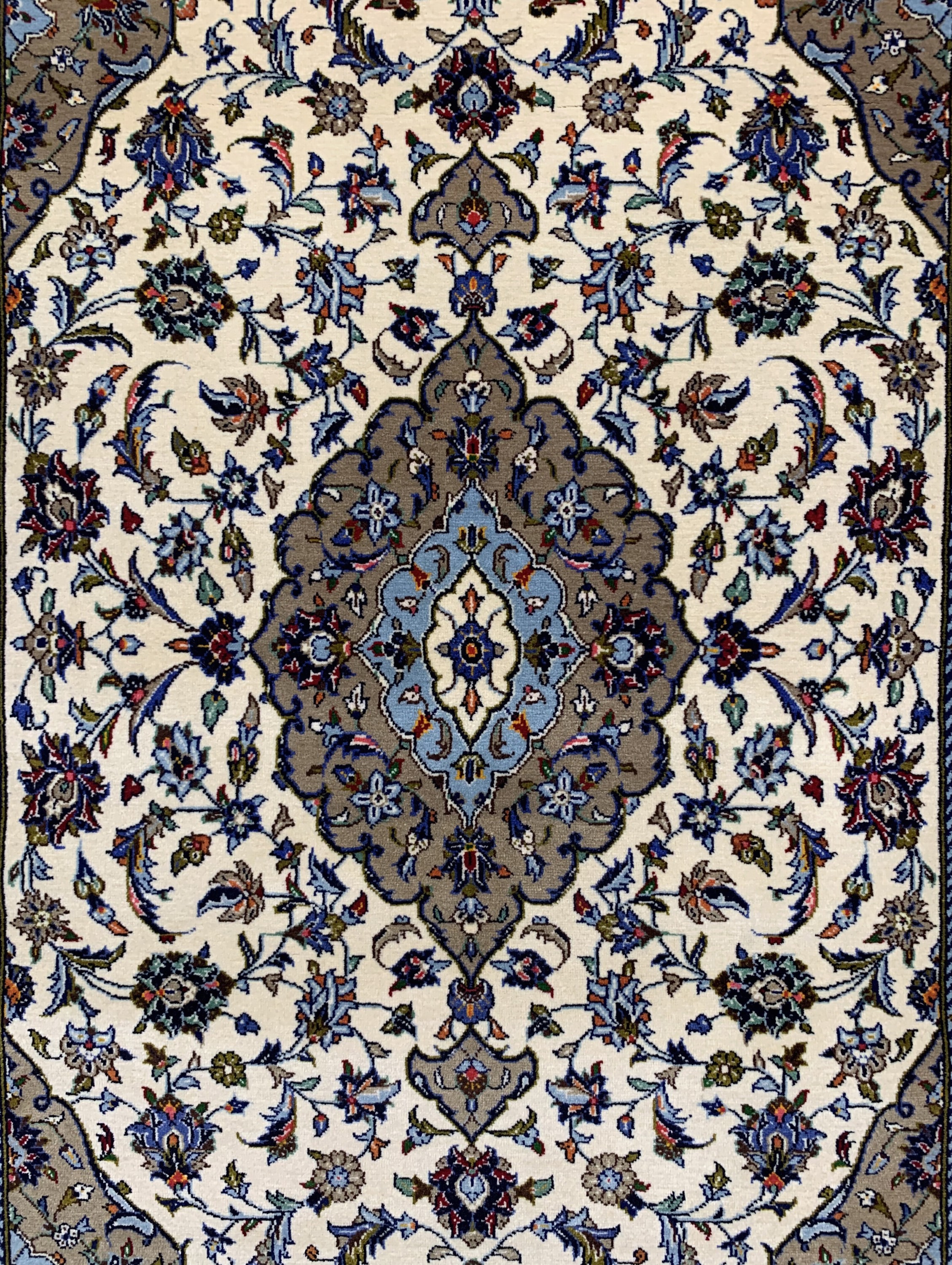Detail b: Keschan Kork"Shadsar", Persien, ca. 40 Jahre, Korkwolle auf Baumwolle, ca. 168 x 120 cm, EHZ: 1-2