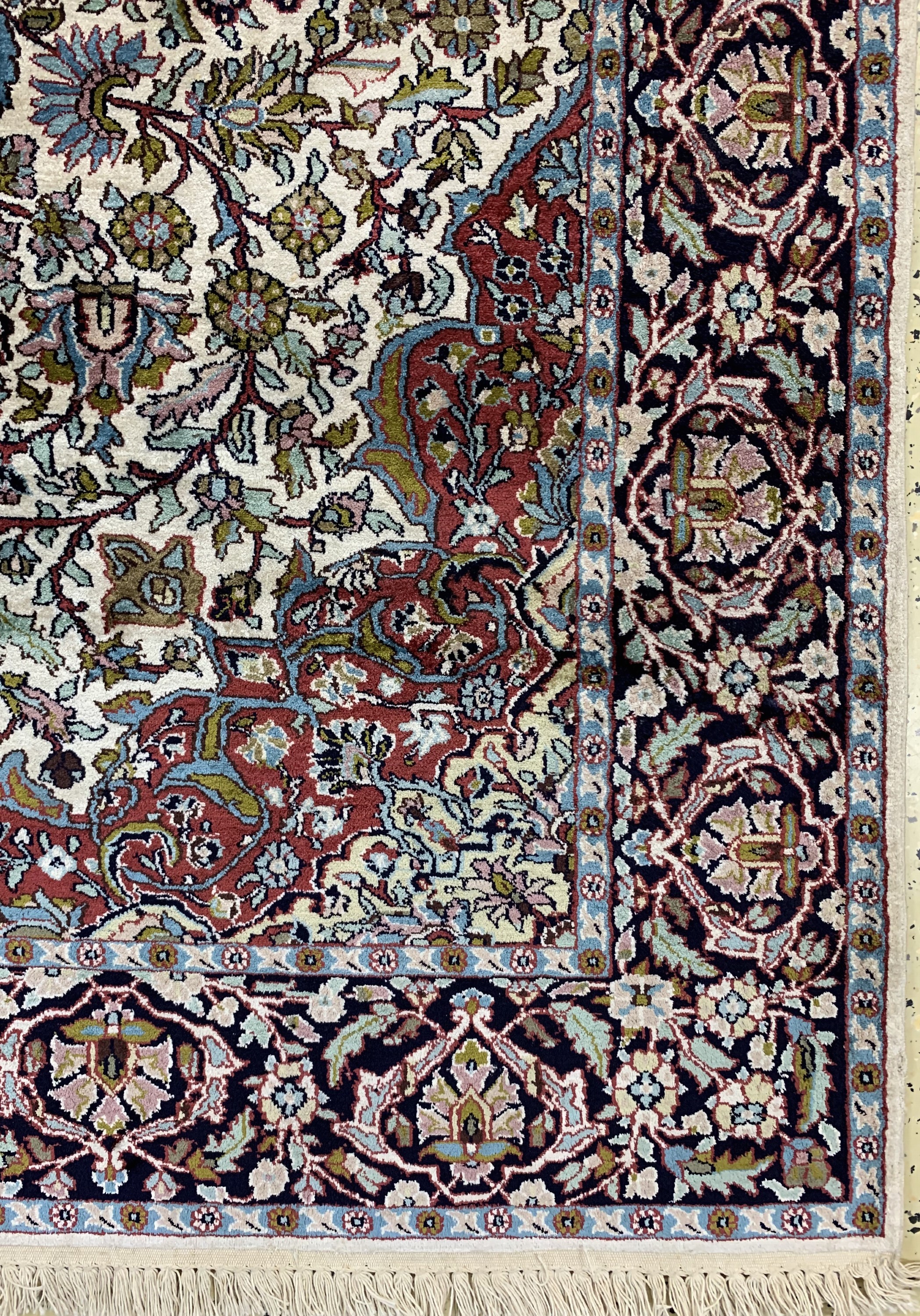 Detail a: Kaschmir, Indien, ca. 40 Jahre, merzerisierte Baumwolle, ca. 270 x 180 cm, EHZ: 2