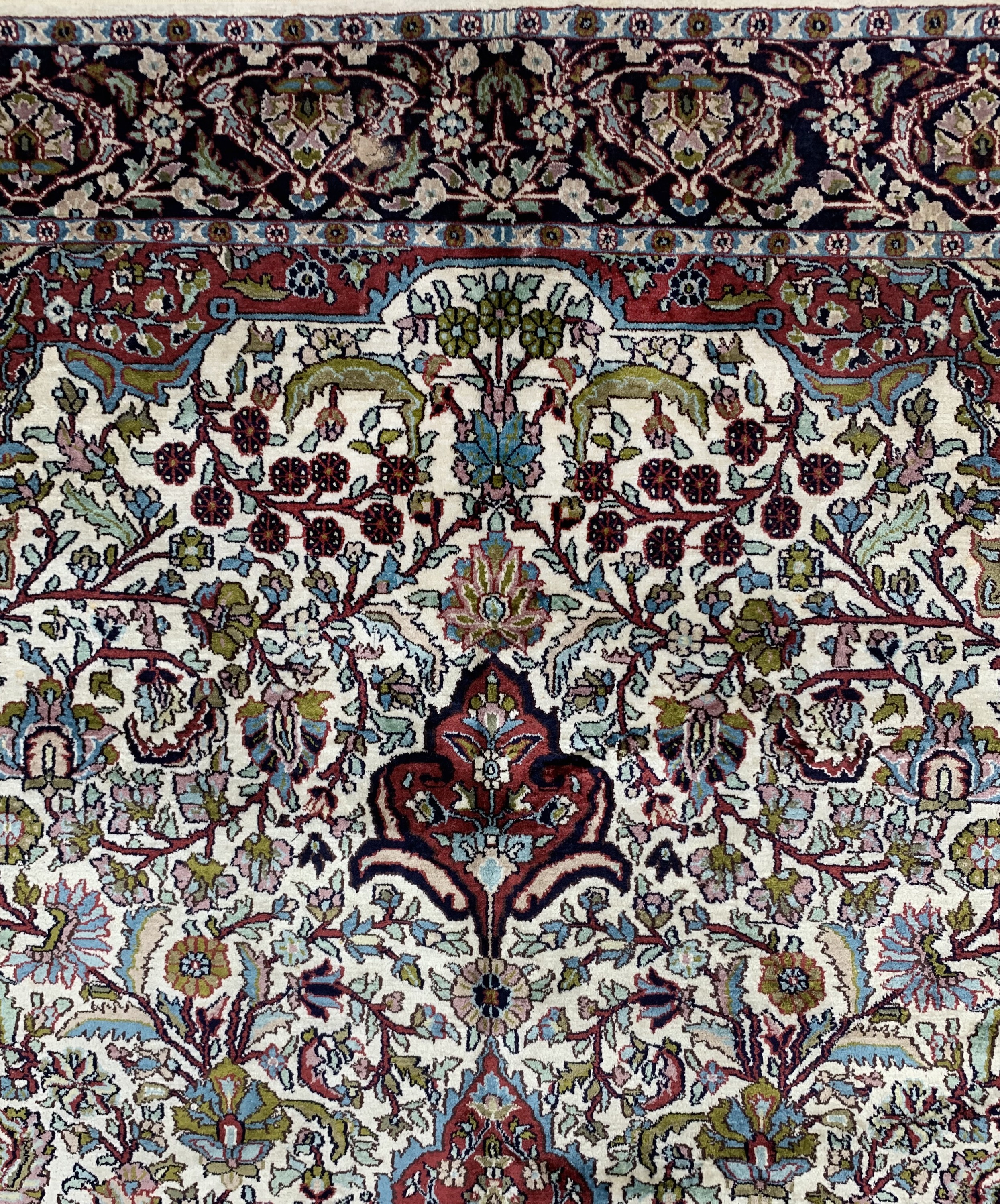Detail c: Kaschmir, Indien, ca. 40 Jahre, merzerisierte Baumwolle, ca. 270 x 180 cm, EHZ: 2