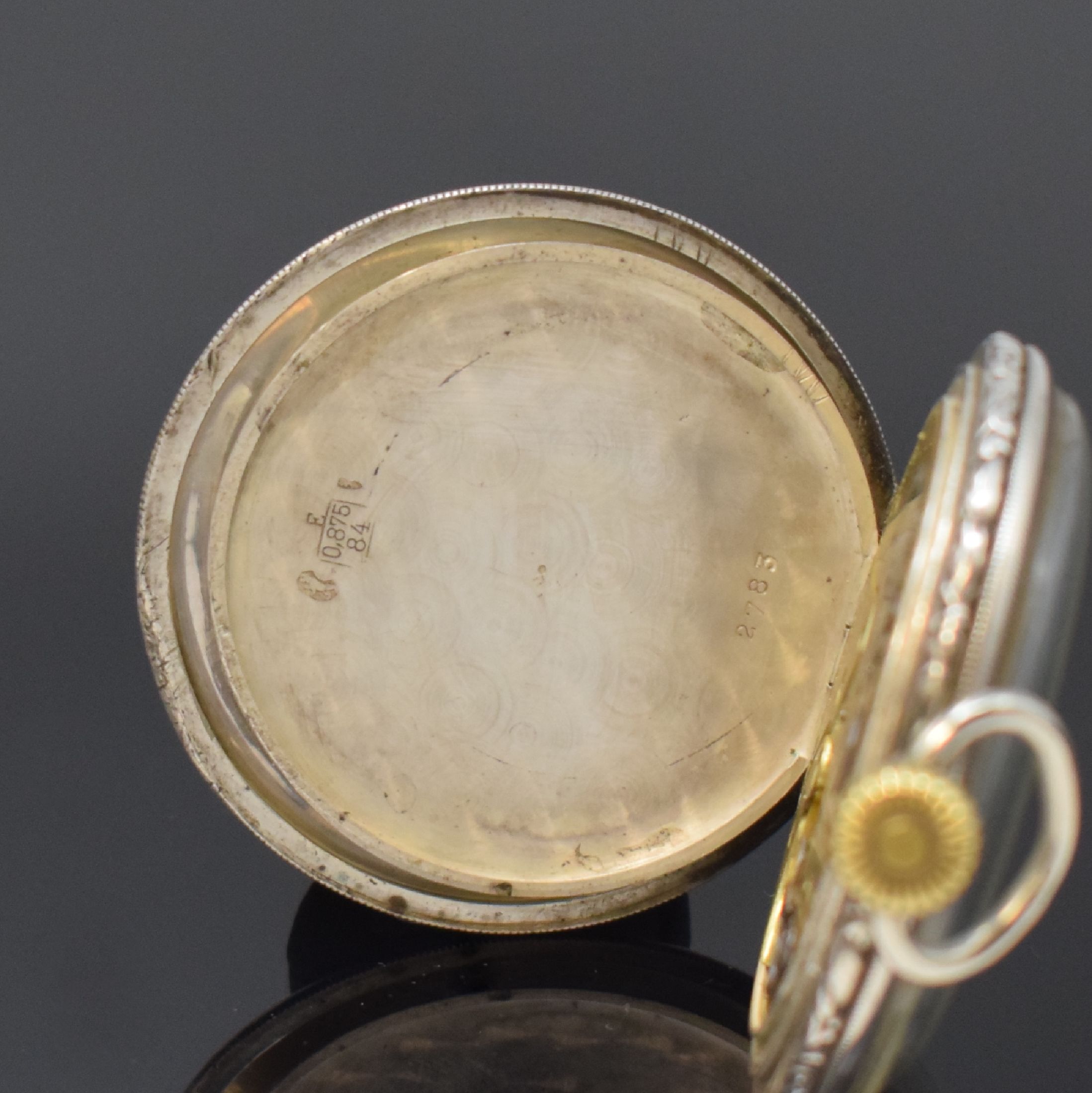 Detail d: ZENITH offene Taschenuhr in Silber, Schweiz um 1900, teils floral grav. Geh. dell., Rückdeckel m. Strahlendekor u. Monogramm, vers. Zifferbl. ...