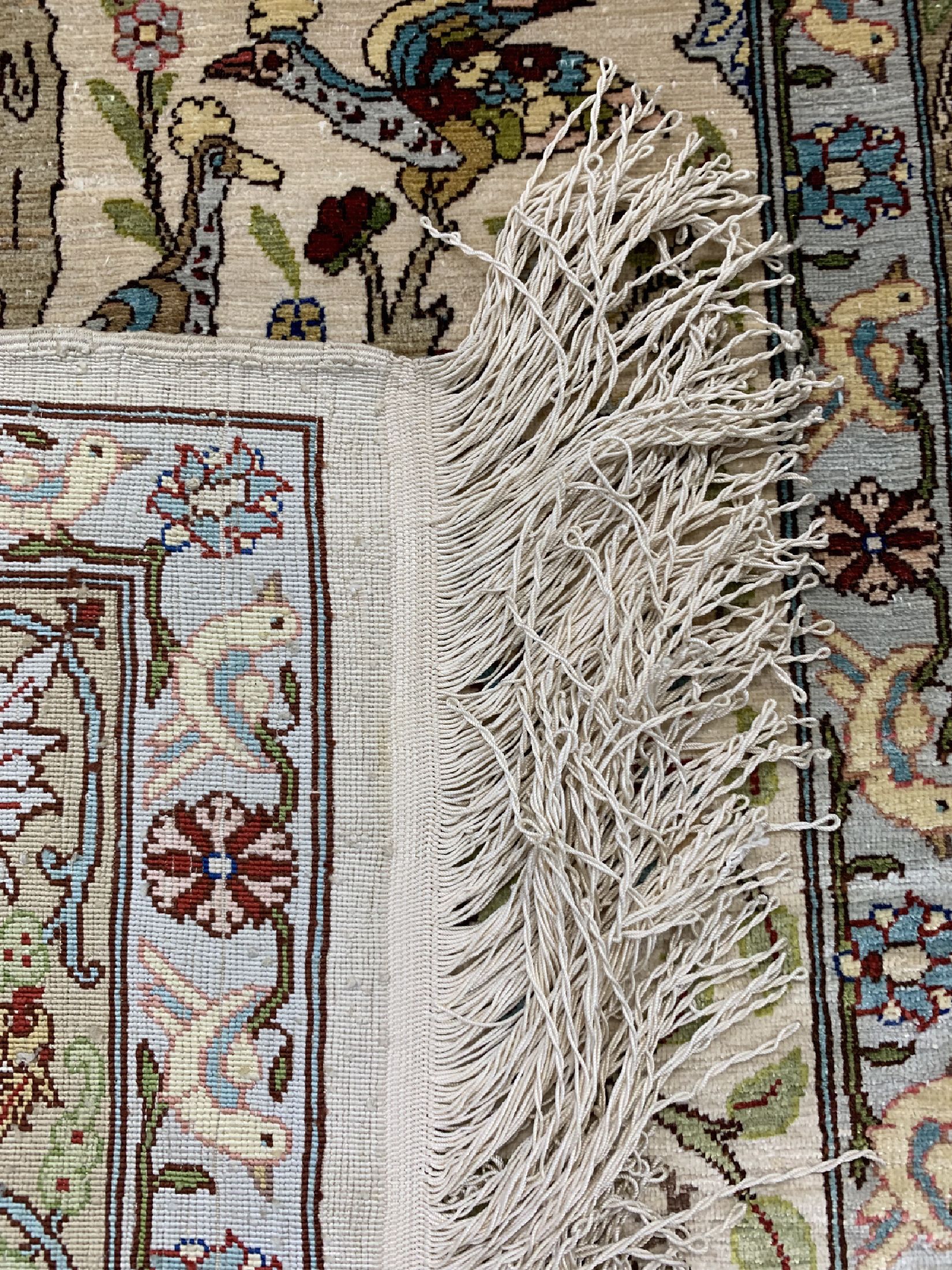 Detail f: Hereke Seide fein signiert, Türkei, um 1960, reine Naturseide, ca. 105 x 74 cm, EHZ: 1-2