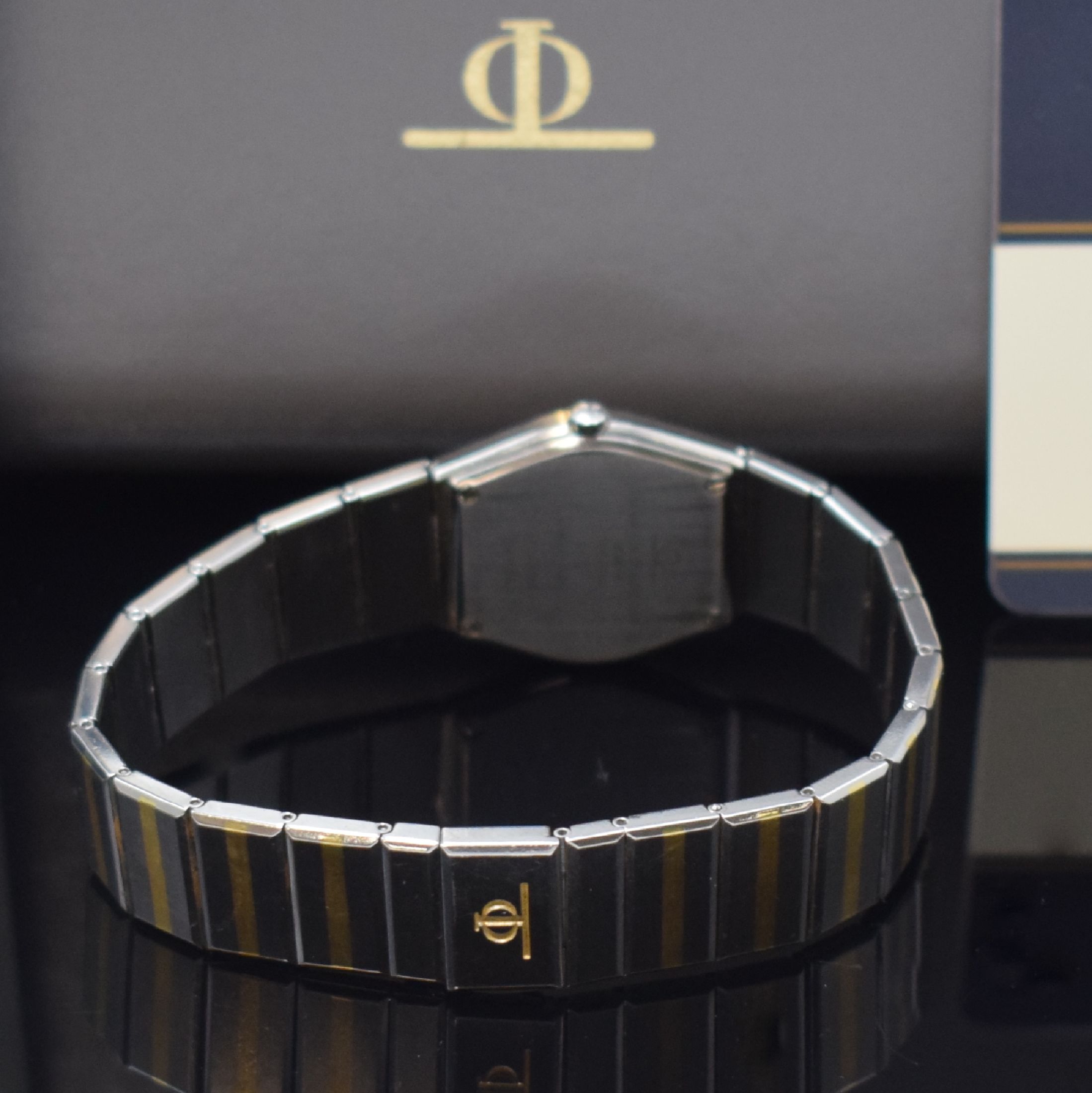 Detail b: BAUME & MERCIER Damenarmbanduhr Referenz 5208.038 in Stahl/Gold, Schweiz lt. orig. Papier verk. 1987, quartz, 4-fach verschr. Geh. m. integr. Band, ...