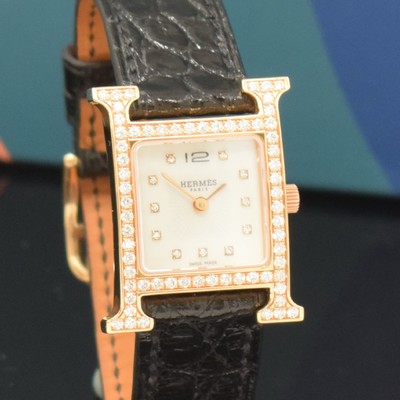 26733823c - HERMES 18k pink gold ladies wristwatch series Heure H reference HH1.271, original leather strap with original 18k pink gold buckle, quartz, bezel lavish diamonds set, case back screwed-down 4-times, mother of pearl dial with 11 diamond indices, display of hours & minutes, measures approx. 30 x 25 mm, Hermes storage back enclosed, unworn stock, condition 1-2