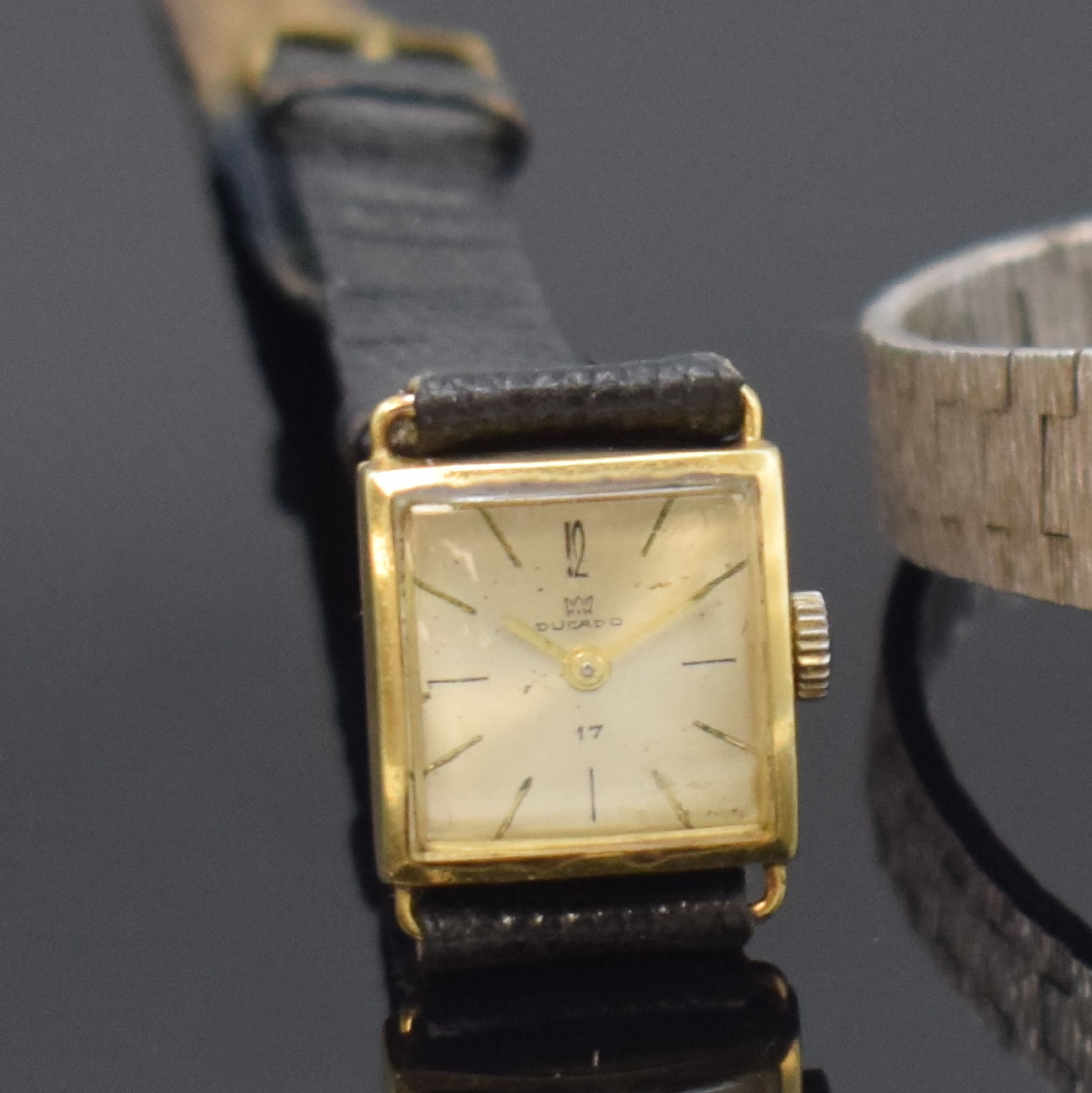 Detail b: GLYCINE und DUCADO 2 Damenarmbanduhren in 925er Silber und GG 585/000, Schweiz um 1960/1970, Handaufzug, 1) Ducado, Boden aufgedr., vers. Zifferbl. ...