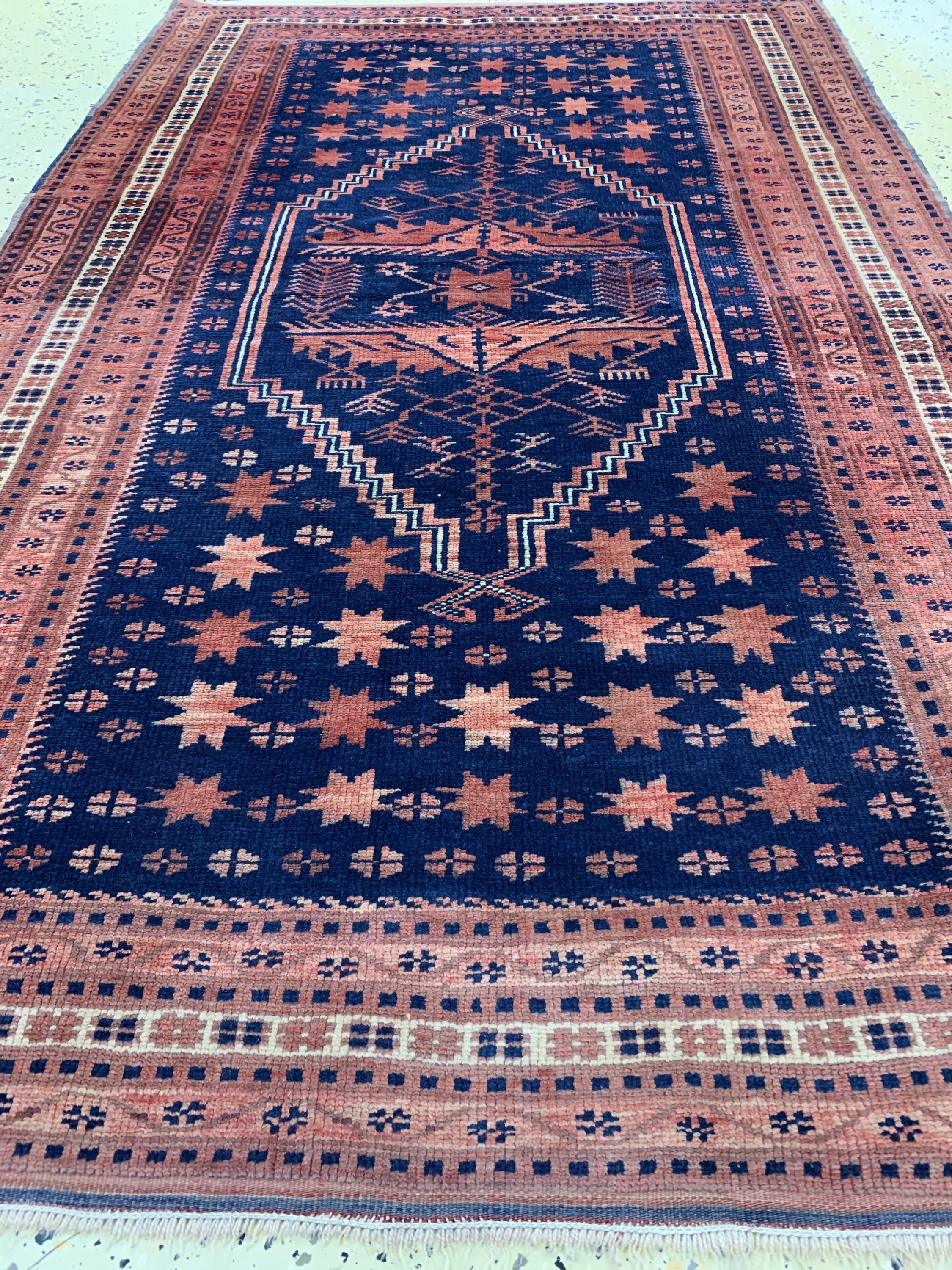 Detail b: 2 Lot Yagcibedir, Türkei, um 1960, Wolle auf Wolle, ca. 170 x 113 cm & 105 x 73cm, EHZ: 2