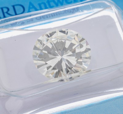 26734447c - Loose brilliant, 5.05 ct Top Crystal(I)/vvs2 , 11.45-11.47 x 6.54 mm, proportions good, ...