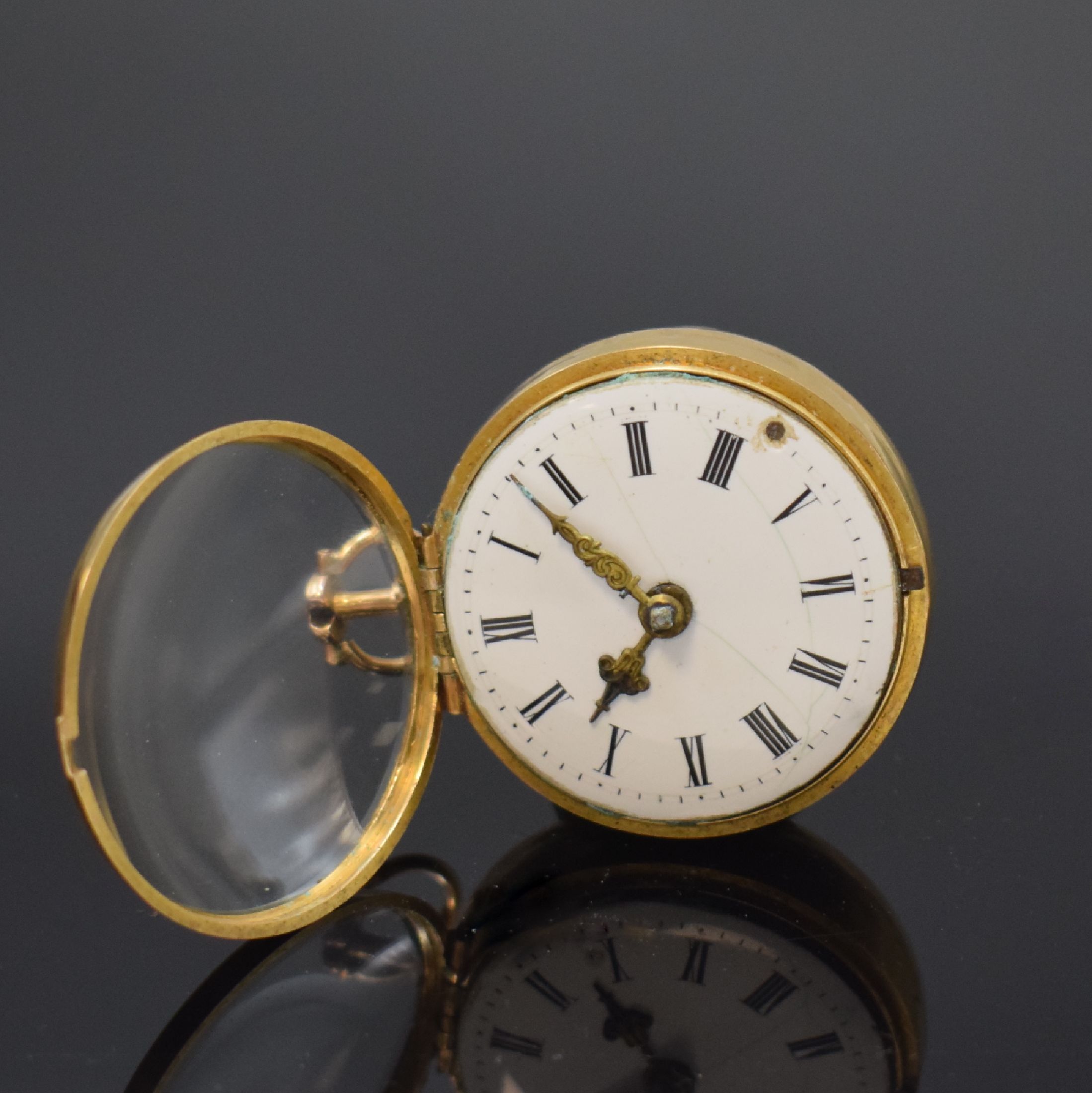 Detail c: FRESHFIELD London Repoussé Spindeltaschenuhr in Gold, London Hallmark 1765, glattes Innengeh. dell., durchbr. Repoussé-Übergeh. m. großem ...