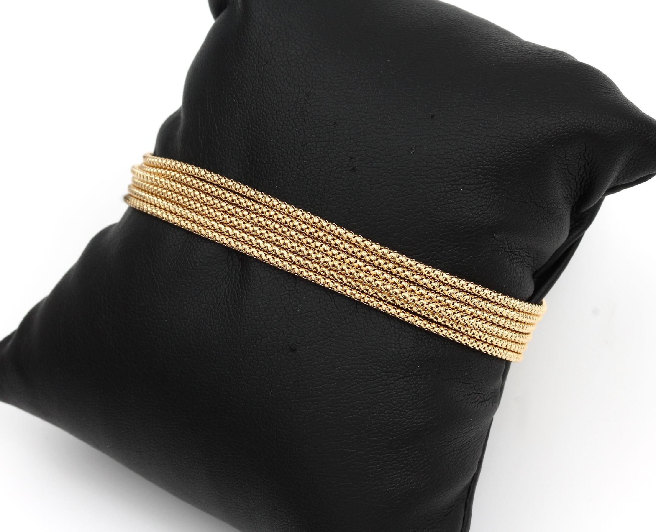 14 kt Gold Armband, ca. 14.2 g, GG 585/000,6-rhg., L. ca. 21 cm, Karabinerschließe