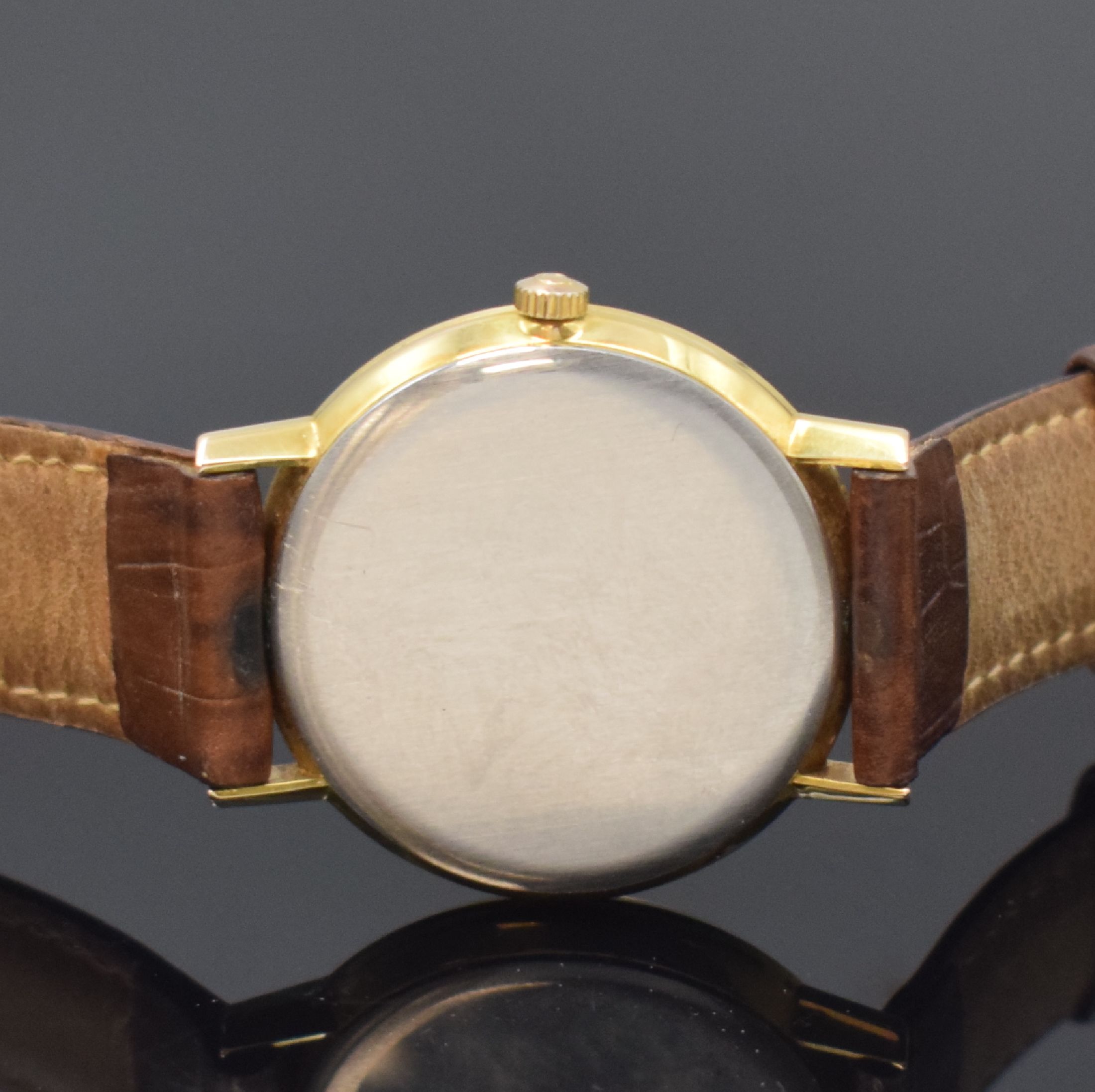 Detail c: OMEGA Herrenarmbanduhr Referenz 131.019, Handaufzug, Schweiz um 1965, verg. Geh., Edelstahlboden aufgedr., silb. Zifferblatt m. aufges. Indizes, ...
