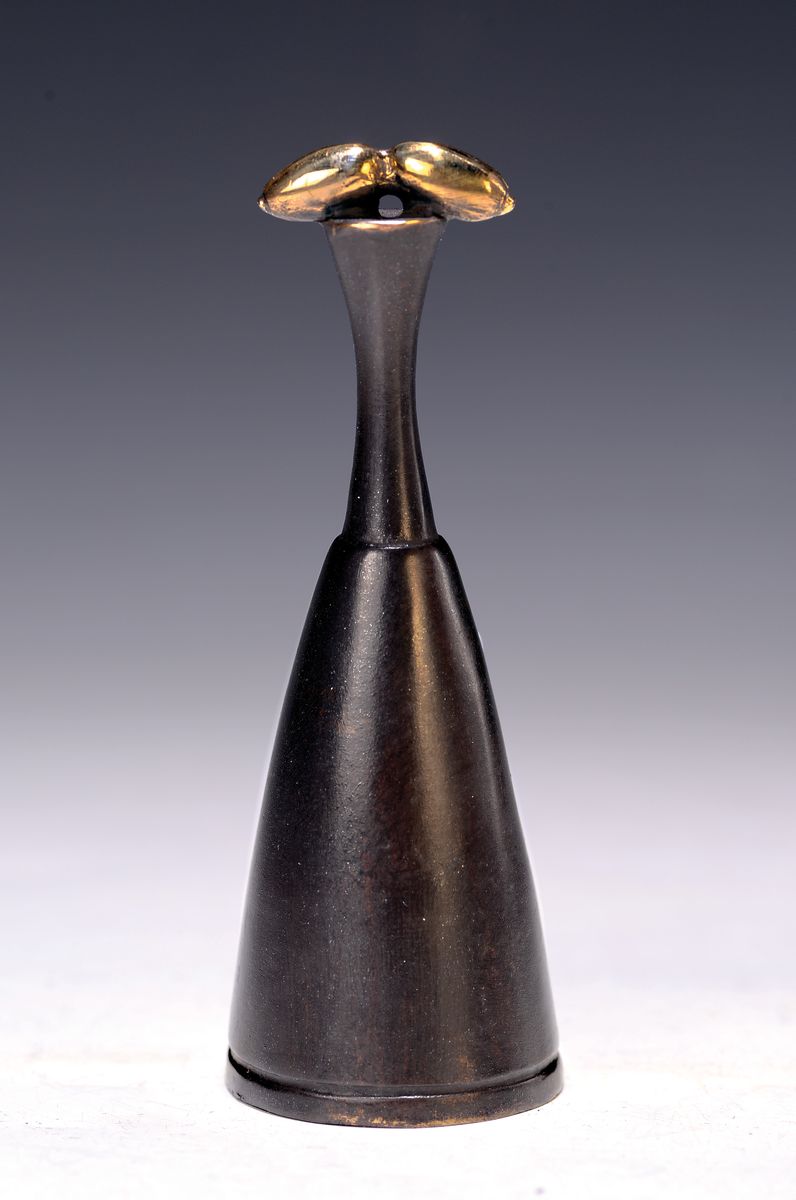 Detail k: Paul Wunderlich, 1927-2010, Löschhütchen, sign., num. 1574, im Säckchen, H. 9 cm