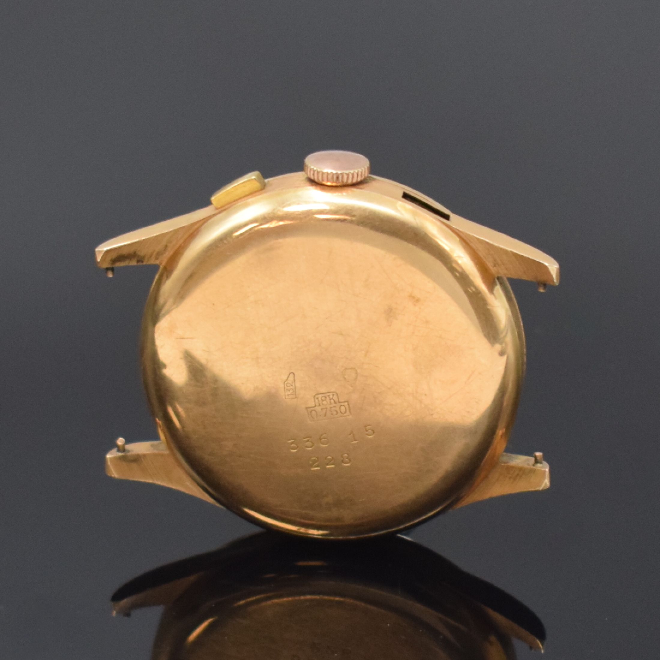 Detail a: FORMIDA Herrenchronograph in RG 750/000, Schweiz um 1950, Handaufzug, Boden aufgedr., gold., Zifferbl. pat./fl., gold. Std.-Ind. u. Zeiger, 45 ...