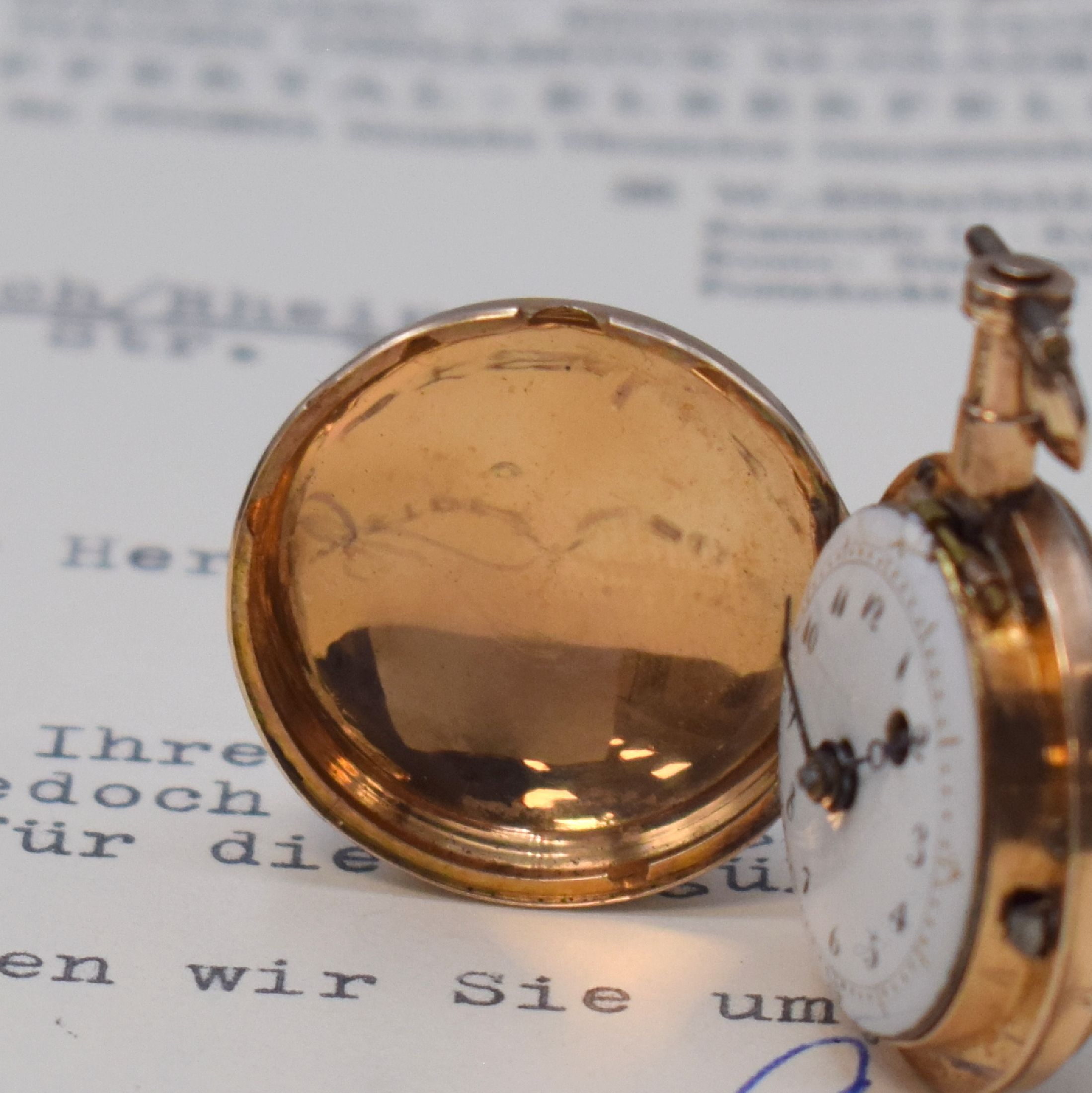 Detail a: LEOPOLD ROTTY in Augsburg seltene kleine Spindeltaschenuhr in RG 585/000, Deutschland um 1800, Schlüsselaufzug, glattes Savonette- Geh. dell., ...