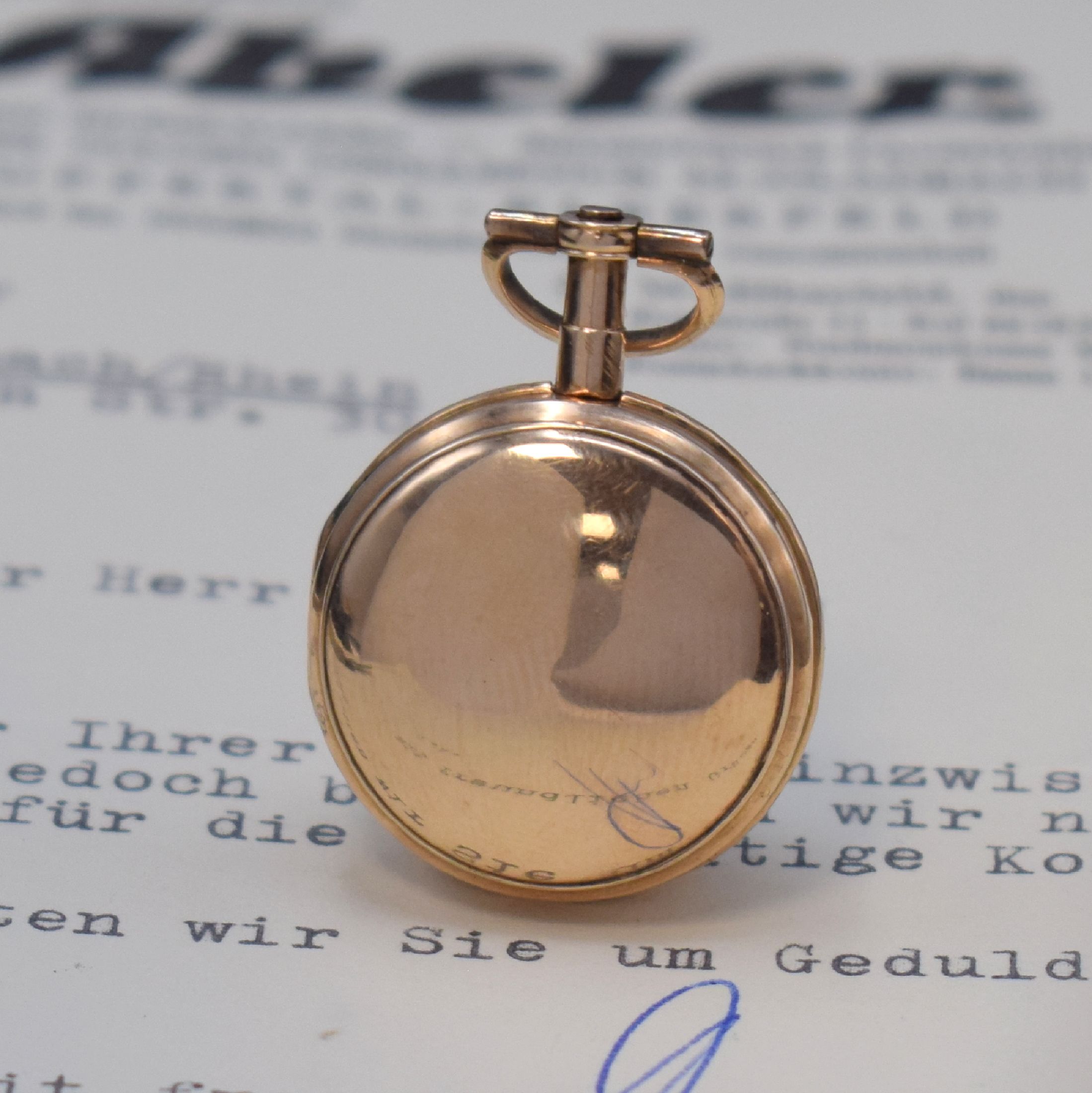 Detail b: LEOPOLD ROTTY in Augsburg seltene kleine Spindeltaschenuhr in RG 585/000, Deutschland um 1800, Schlüsselaufzug, glattes Savonette- Geh. dell., ...
