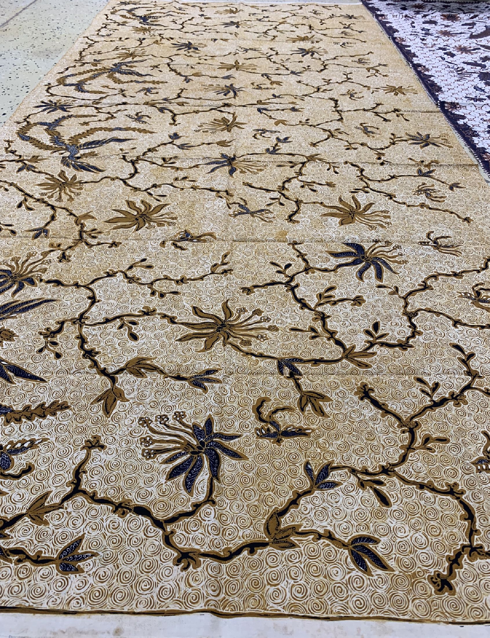 Detail c: 2 Kain Pajang, Sumatra, um 1970, Baumwoll Batik, ca. 240 x 105 cm, Sudagaran und Banyumasan, EHZ: 1-2