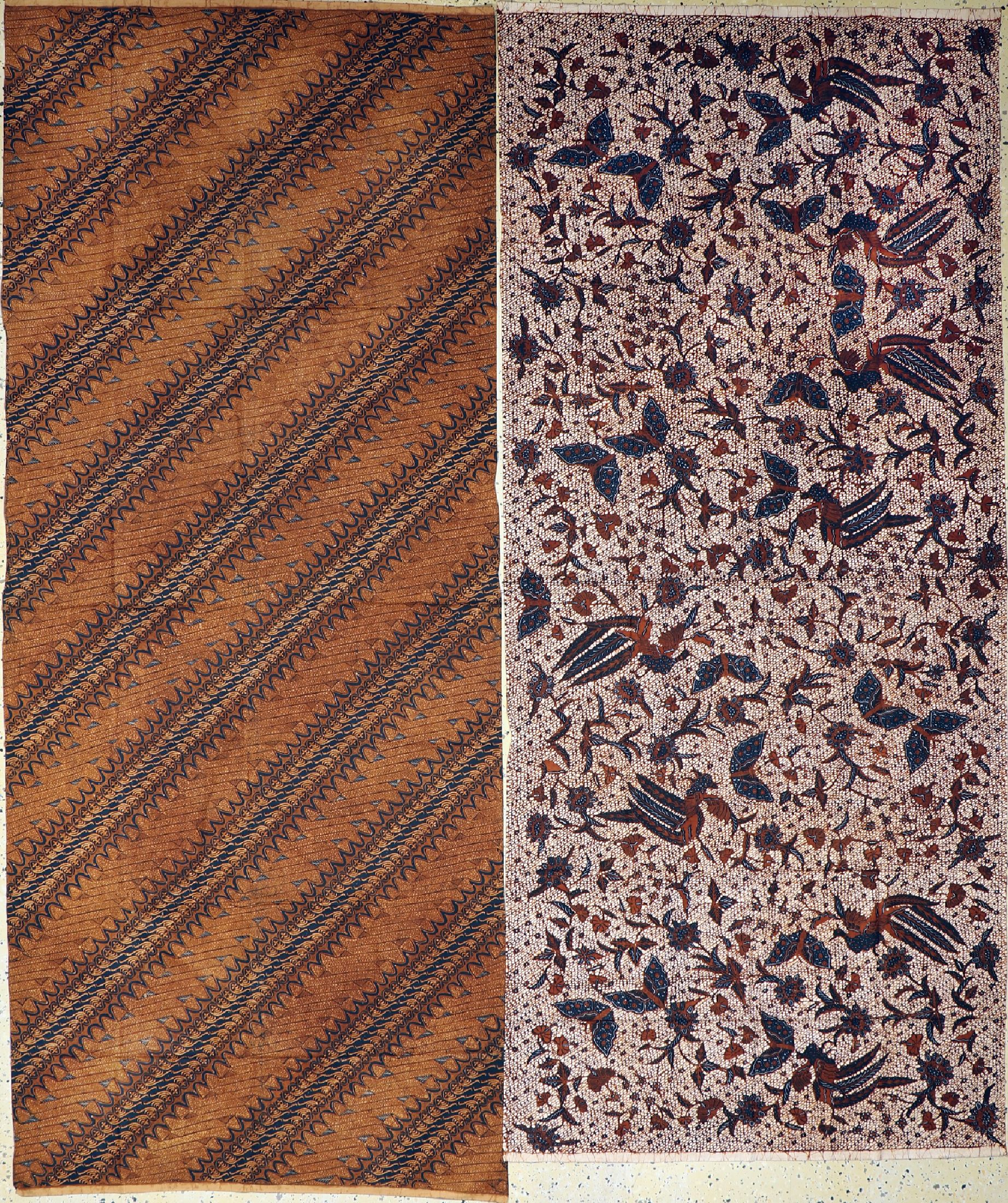 2 Kain Pajang Solo & Yogjakarta, Sumatra/Java, um 1960/70, ca. 245 x 102 cm, EHZ: 1-2