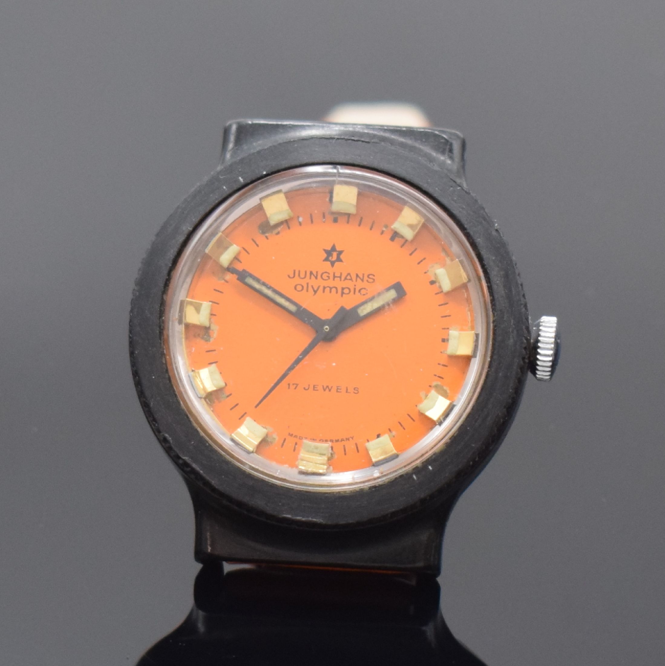 Detail b: Konvolut aus 3 Junghans Herrenarmbanduhren, Deutschland 1970er Jahre, alle Handaufzug, alle 17 St., 1 x verschr. Edelstahlgeh. an neutr. Gliederband, ...