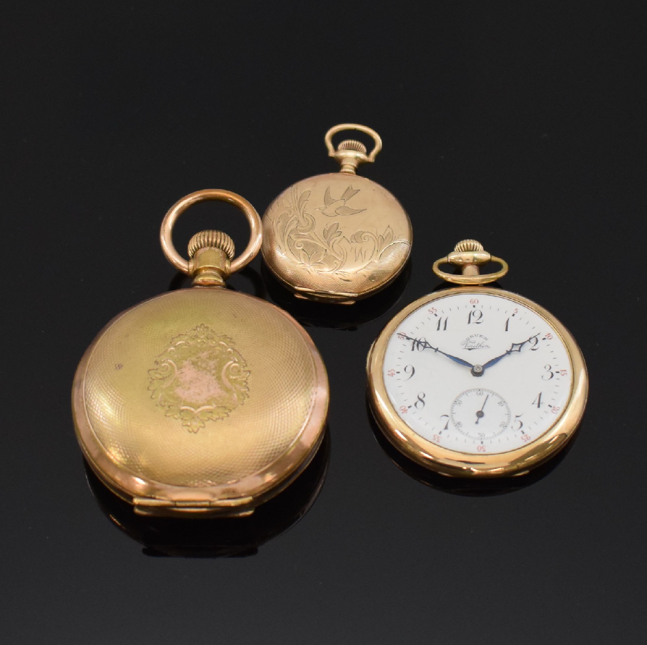 Detail d: ELGIN, URANIA und GRUEN 2 vergoldete Savonette Taschenuhren und 1 offene Taschenuhr, Schweiz/USA um 1900-1915, Geh. teils dell., 1x guill. Sprung- u. ...