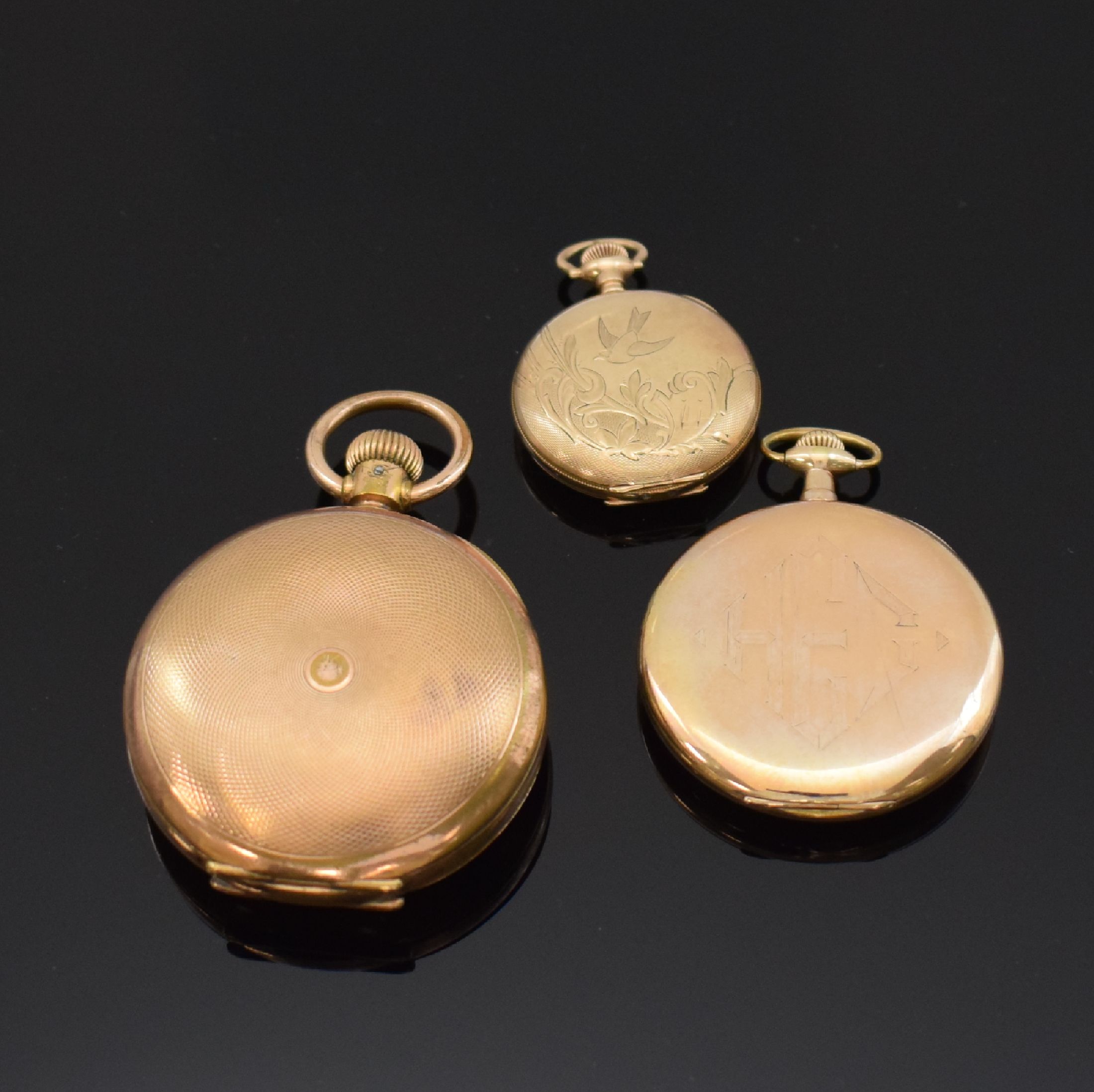Detail e: ELGIN, URANIA und GRUEN 2 vergoldete Savonette Taschenuhren und 1 offene Taschenuhr, Schweiz/USA um 1900-1915, Geh. teils dell., 1x guill. Sprung- u. ...