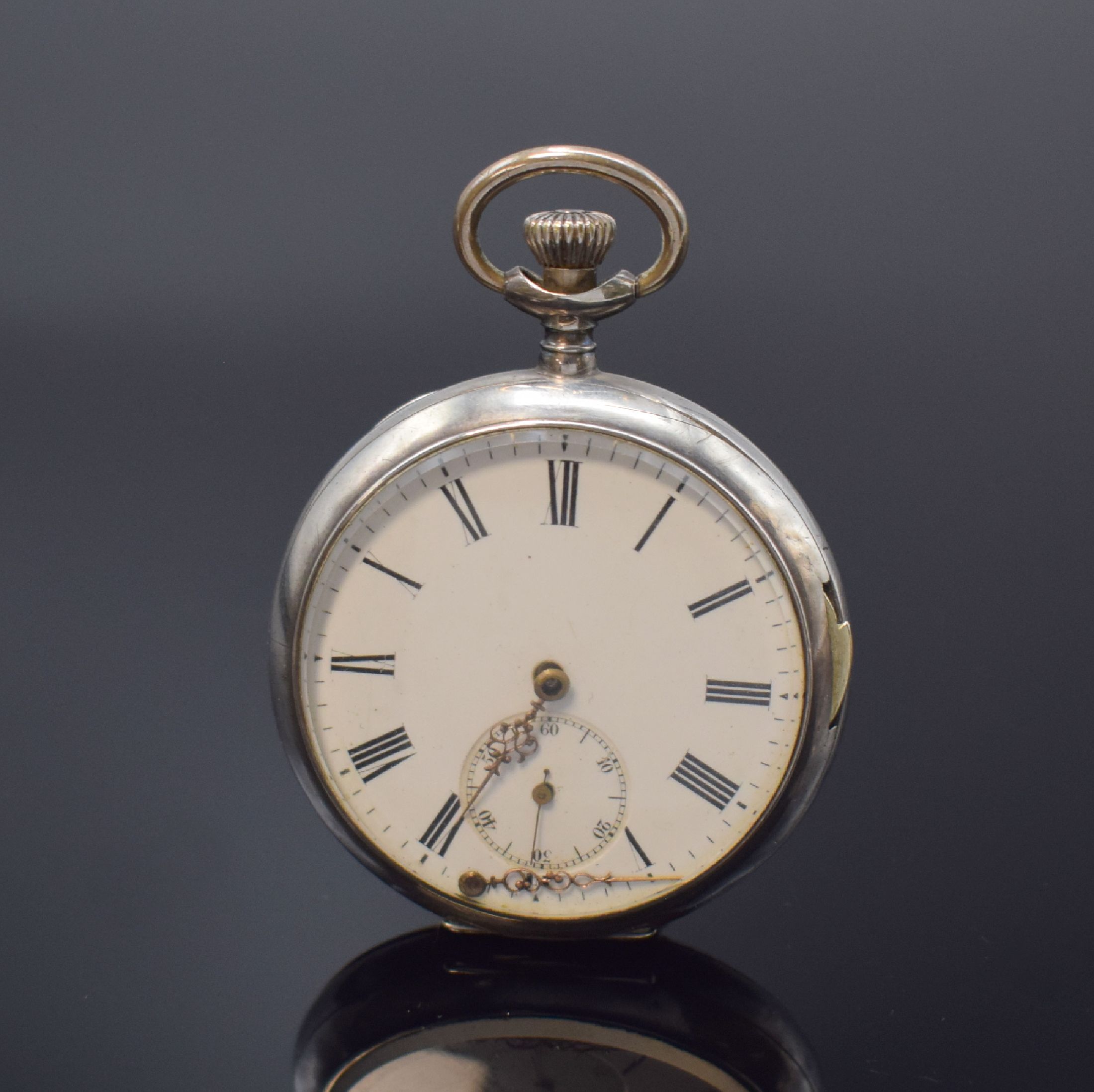 Offene Taschenuhr mit 1/4 Repetition in Silber, Schweiz um 1910, Geh. dell., guill. Rückdeckel m. Monogrammspiegel, Silbercuvette m. ...