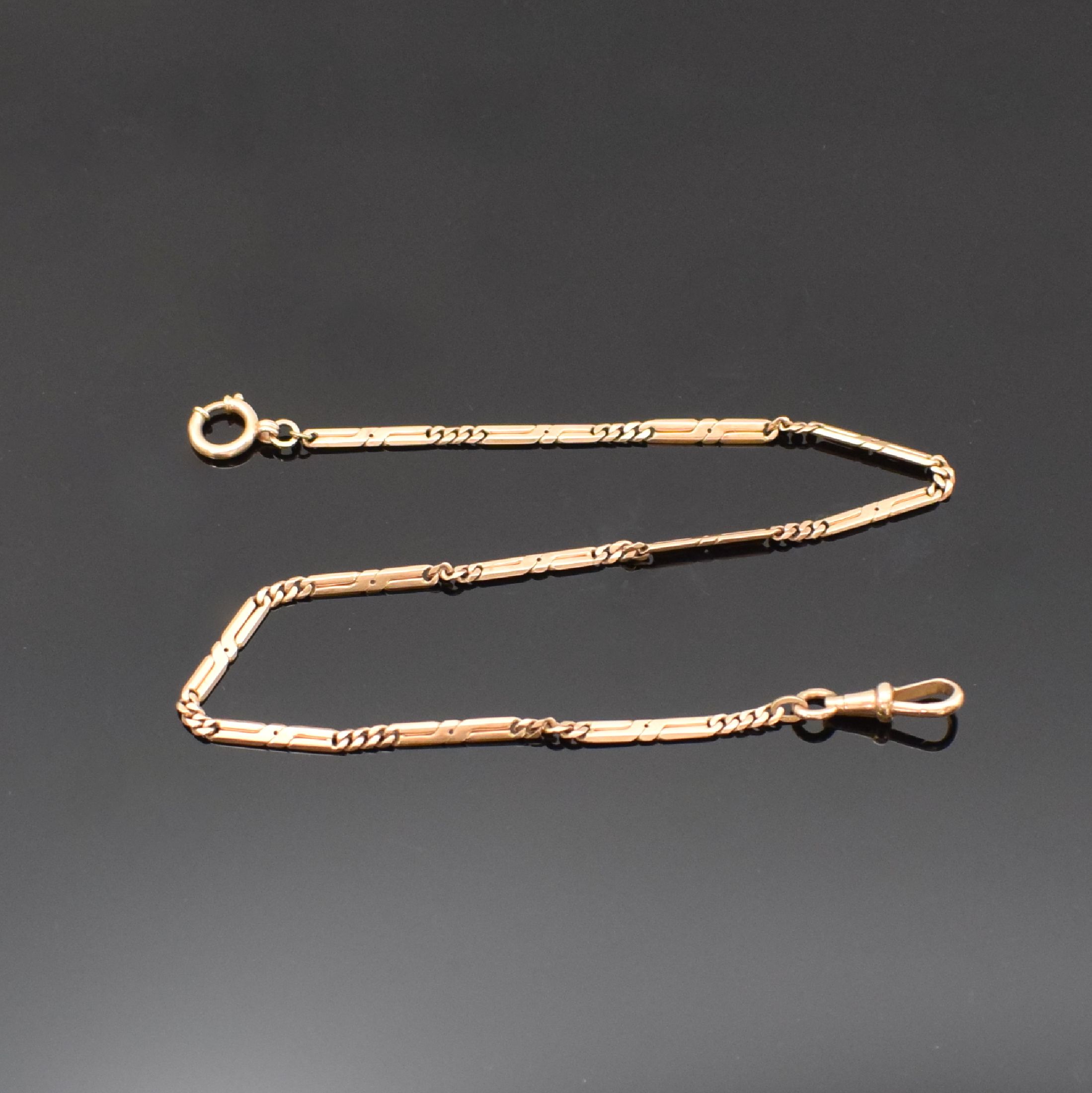 Taschenuhrkette in RG 585/000, um 1900, Karabiner u. Federring, L. ca. 34 cm, Gew. ca. 14g, in gebrauchsfähigem Zustand