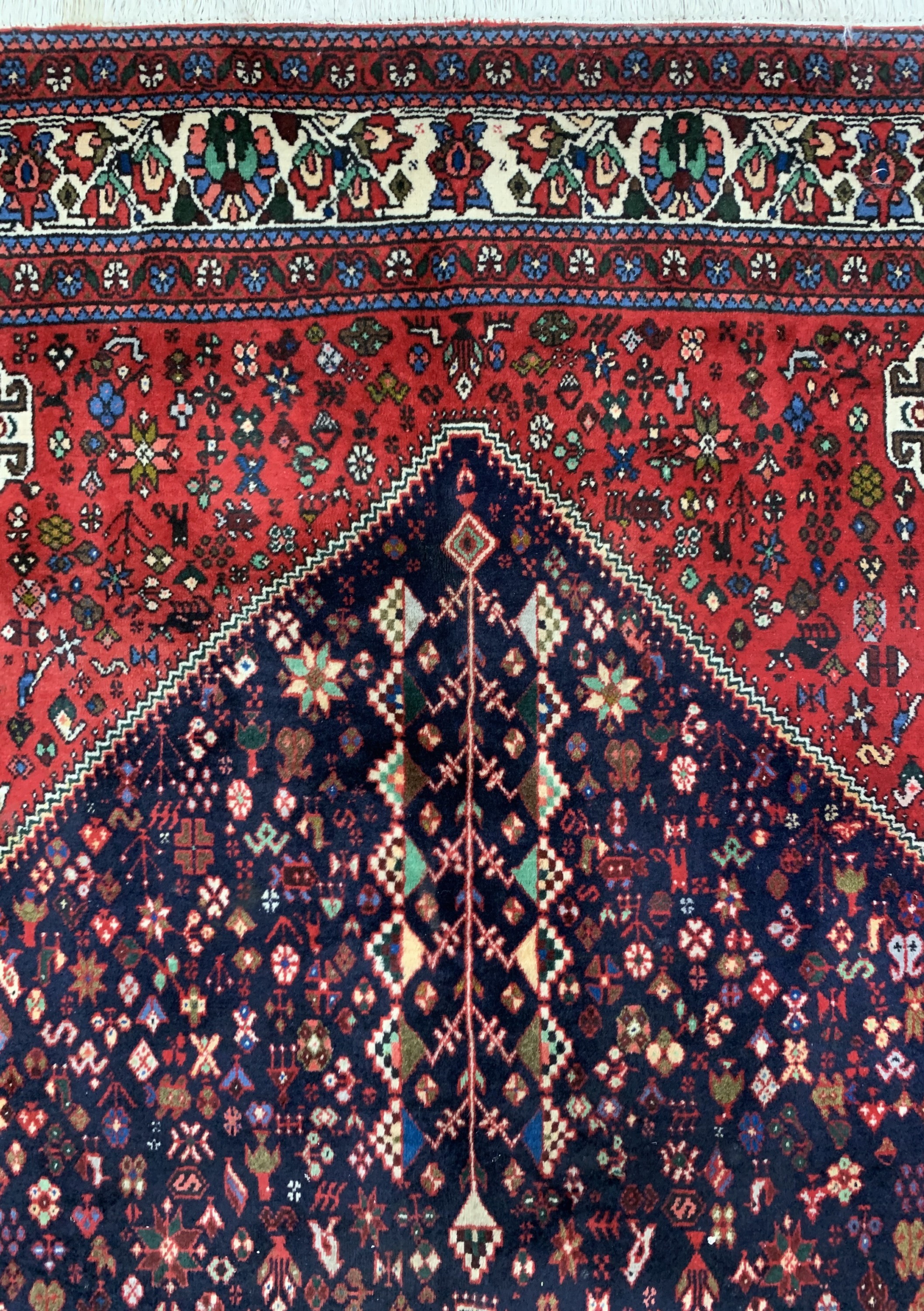 Detail c: Abadeh, Persien, ca. 50 Jahre, Wolle auf Baumwolle, ca. 245 x 150 cm, EHZ: 2