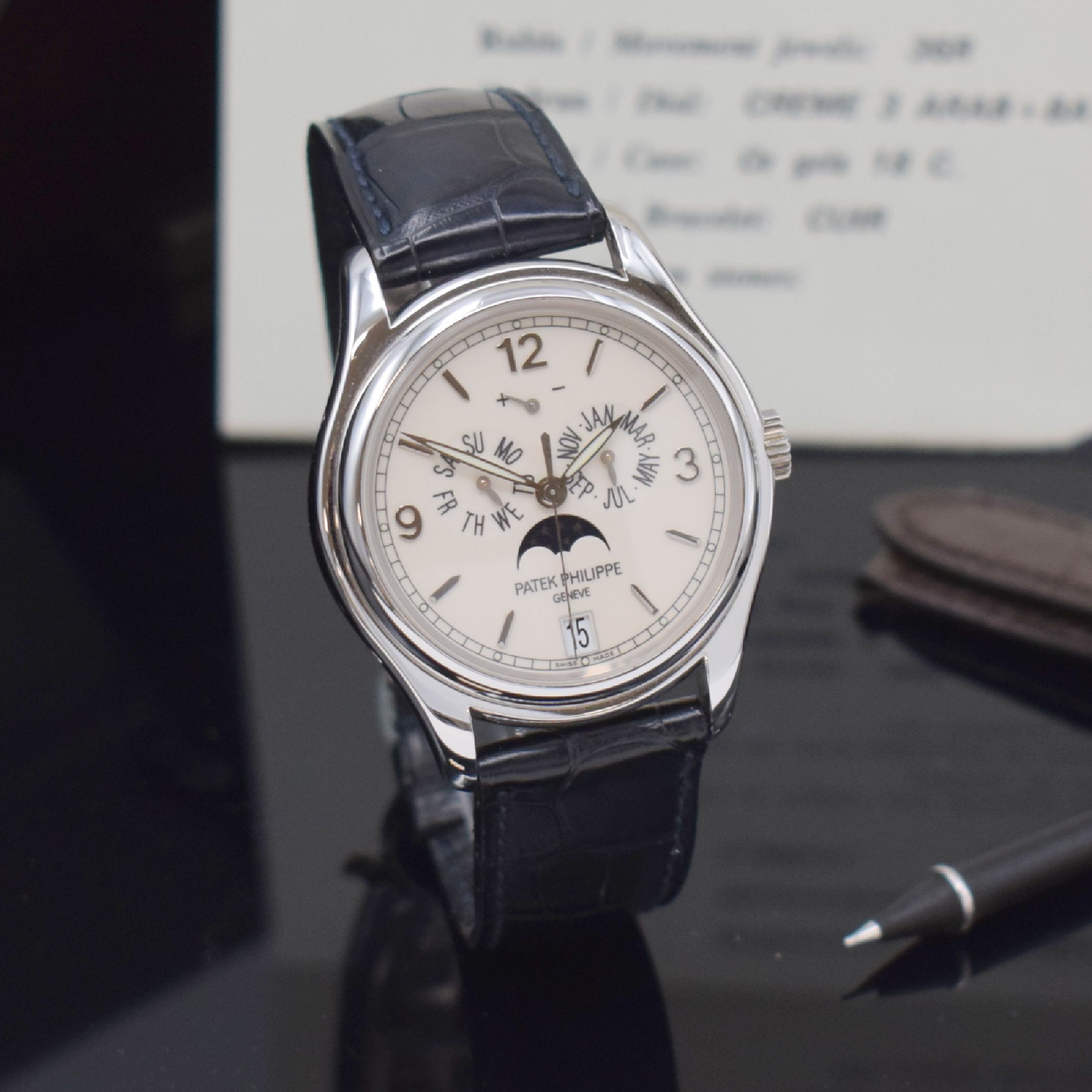 Detail c: PATEK PHILIPPE hochfeiner und seltener, astronomischer Jahreskalender in WG 750/000 Referenz 5146G-001, Automatik, Schweiz um 2007, beids. vergl., ...