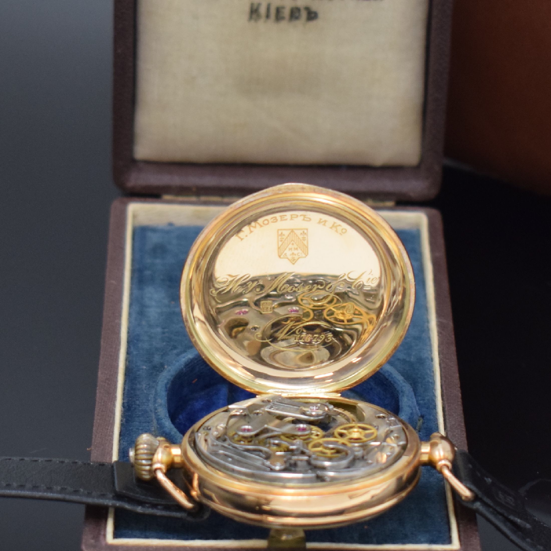 Detail h: Hy MOSER & Cie. sehr seltener früher großer Schaltradchronograph in RG 585/000 mit original Etui, Schweiz um 1932, Handaufzug, glattes ...