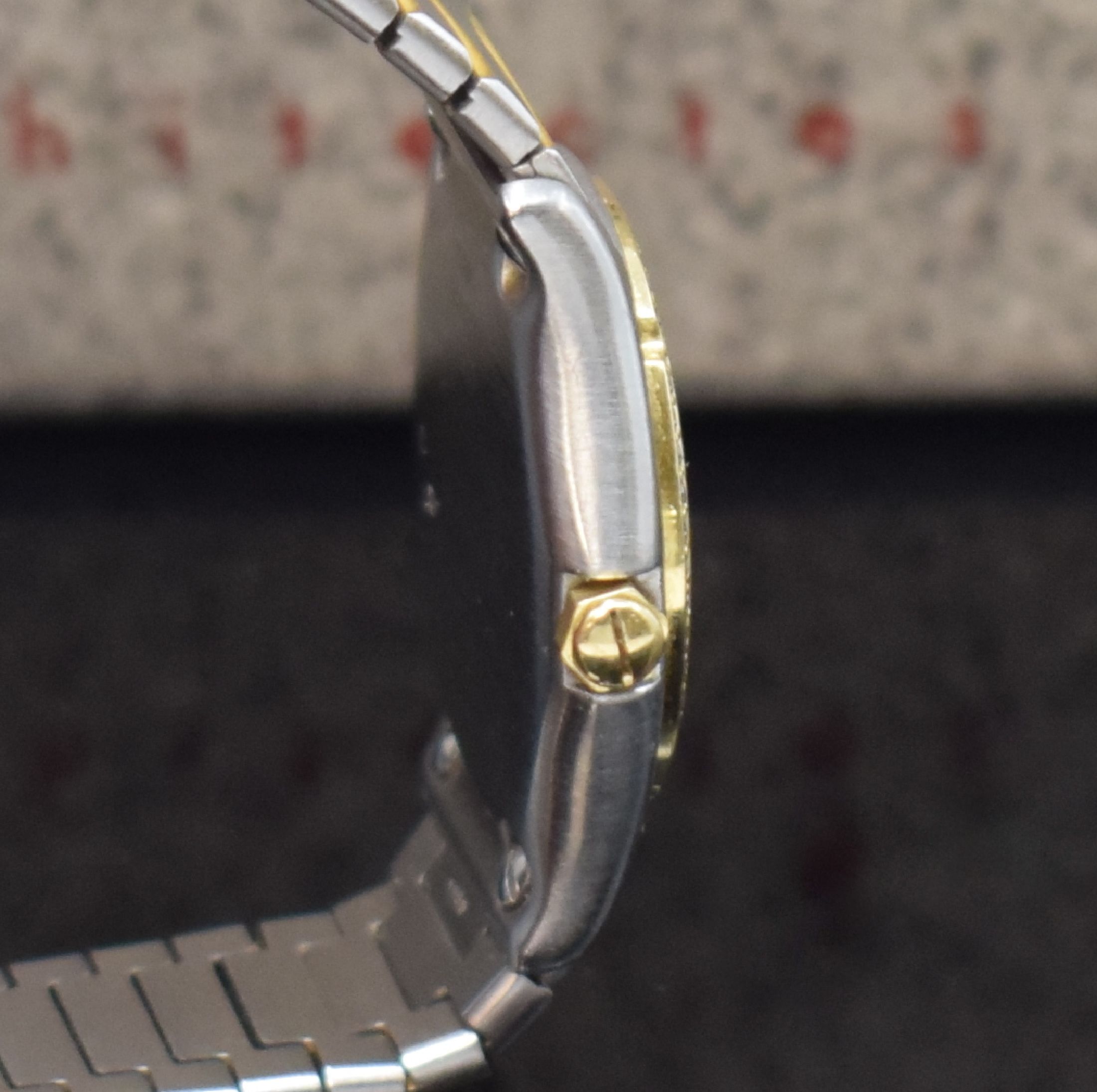 Detail c: EBEL Sport Classique Damenarmbanduhr Referenz 183930 mit Diamanten, Schweiz verk. lt. beil. Pap. 05/1992, quarz, Edelstahl/Gold komb., orig. ...