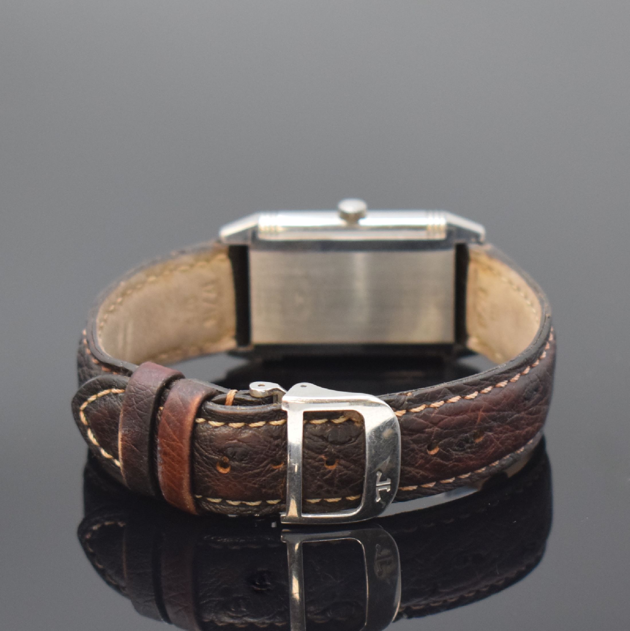 Detail d: Jaeger-LeCoultre Reverso Classic Armbanduhr in Stahl Referenz 252.8.86, Schweiz um 2005, Handaufzug, um 180 Grad drehb. Wendegeh., Lederband m. orig. ...