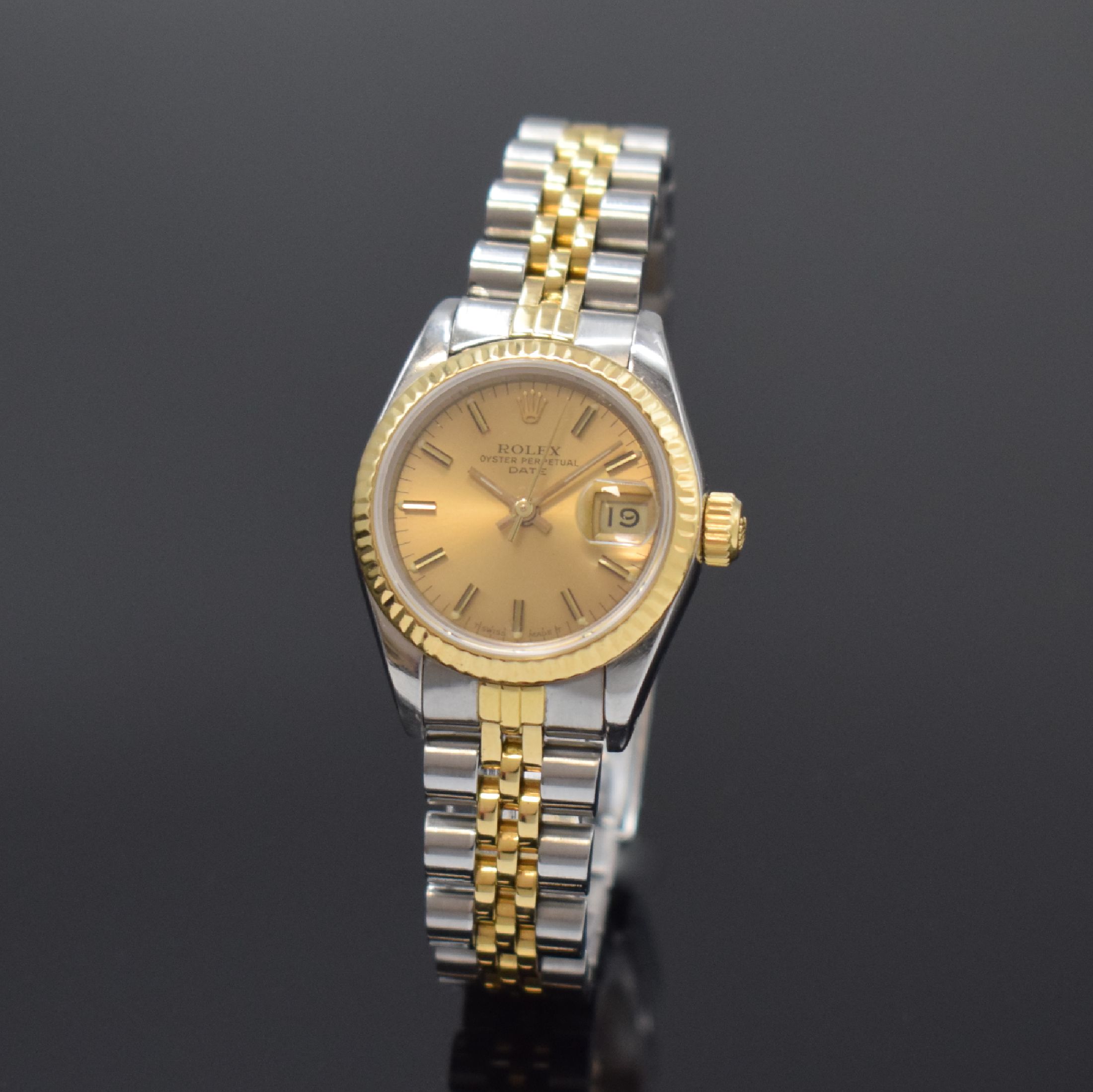 ROLEX Damenarmbanduhr Oyster Perpetual Date Referenz 69173, Automatik, Edelstahl/Gold kombiniert inkl. Jubileeband m. Faltschl., champagnerfarb. ...