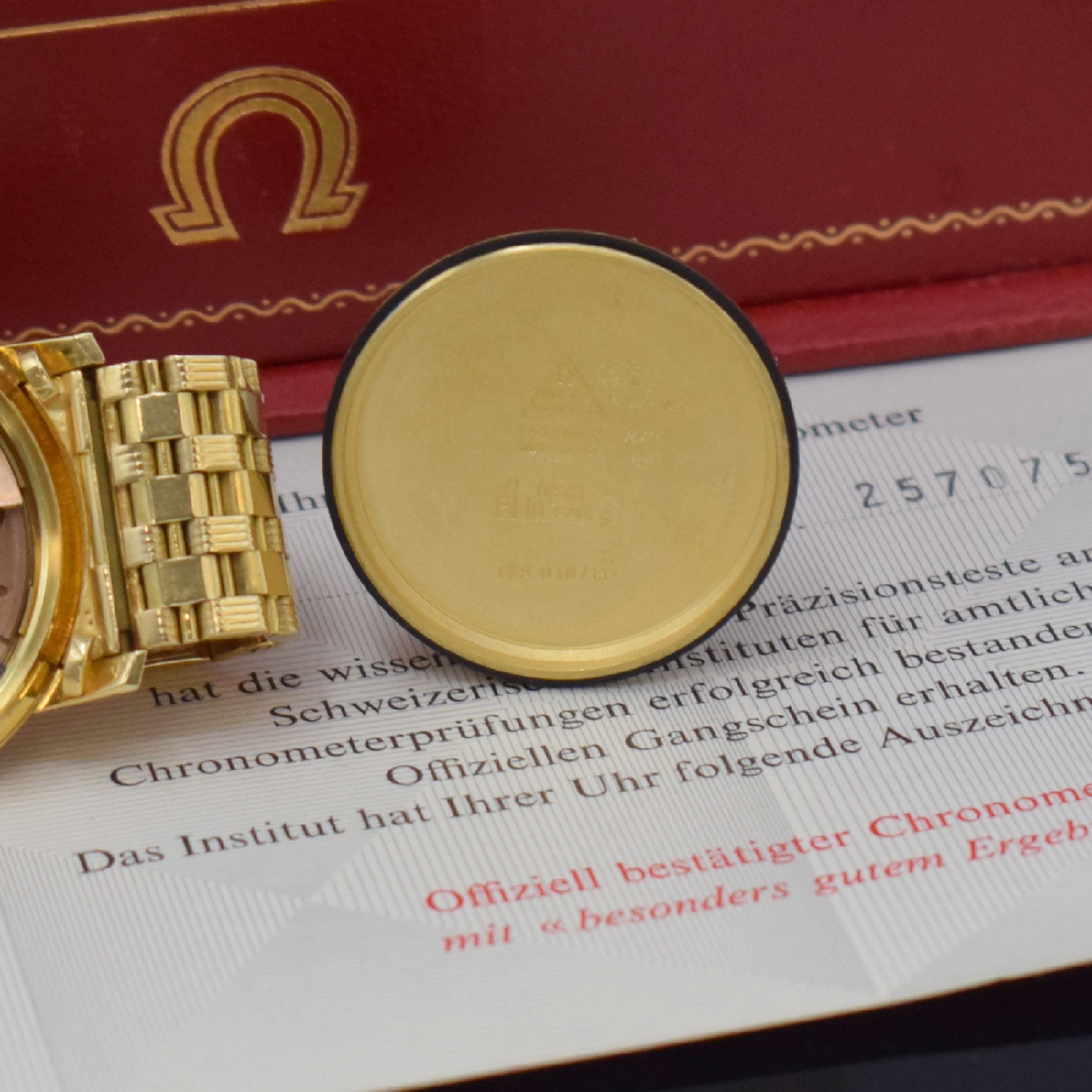Detail h: OMEGA seltener Armbandchronometer Constellation II De Luxe Calendar in GG 750/000 Referenz 168.010/11, Automatik, verschr. Geh., orig. GG 750/000 ...