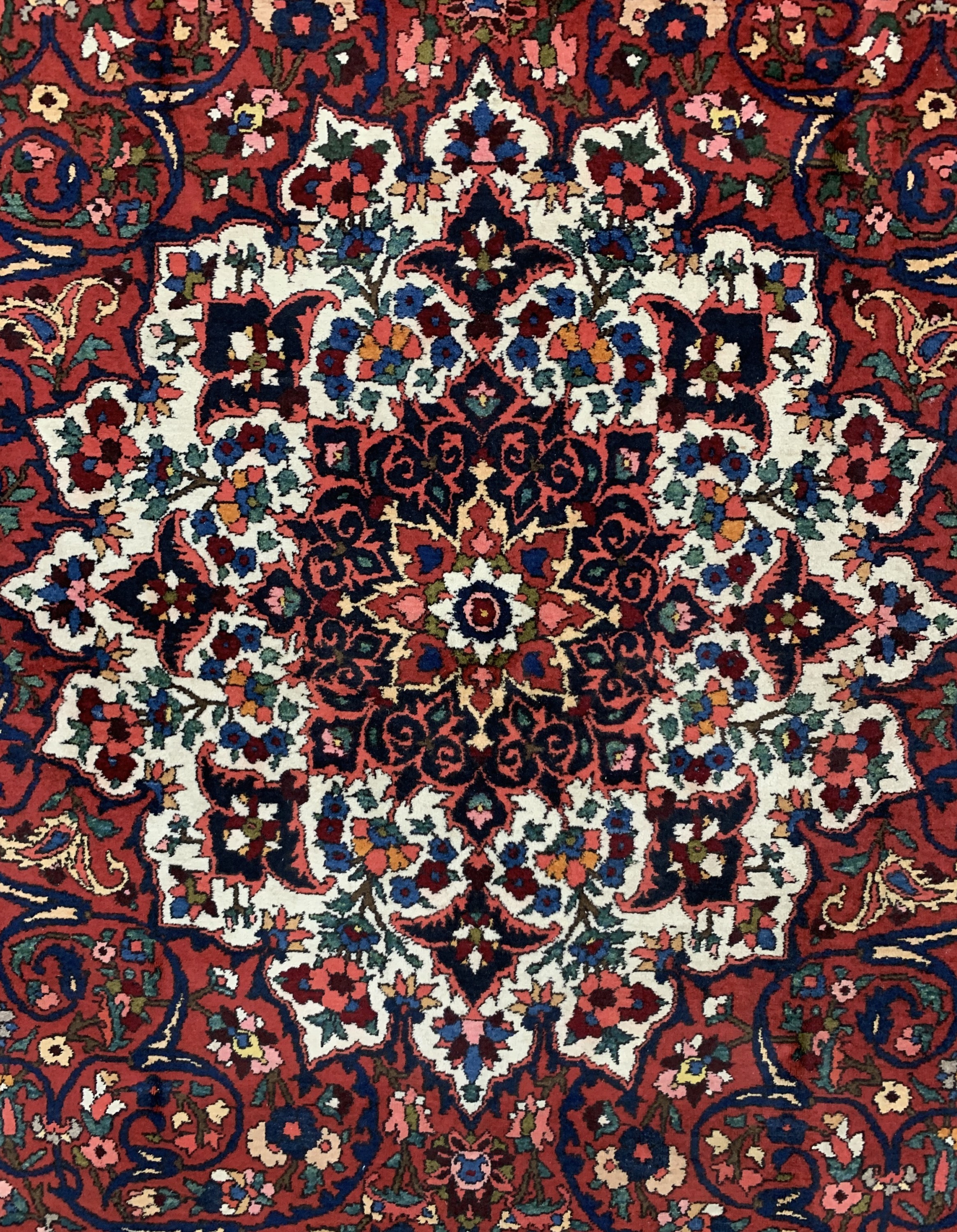 Detail b: Bachtiar, Persien, um 1960, Wolle auf Baumwolle, ca. 306 x 216 cm, EHZ: 2-3