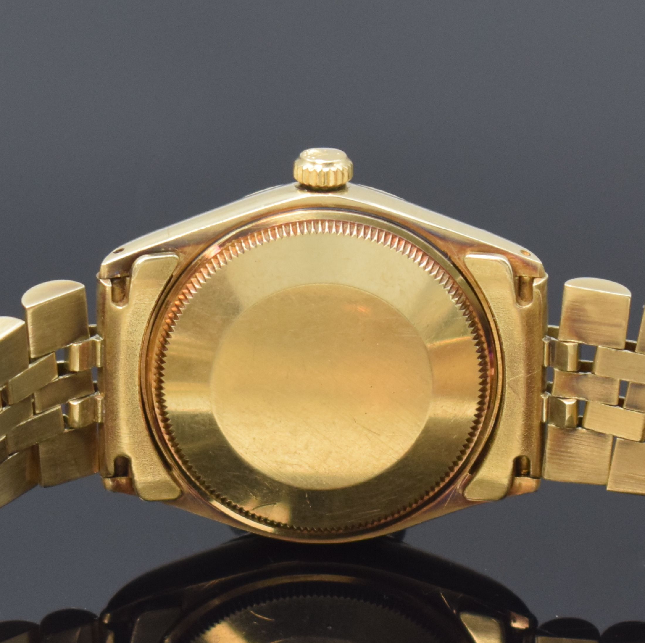 Detail e: ROLEX Armbanduhr Oyster Perpetual 34 in GG 585/000 Referenz 1005/1002, Automatik, Schweiz um 1978, Chronometer der Superlative, Boden und Krone ...