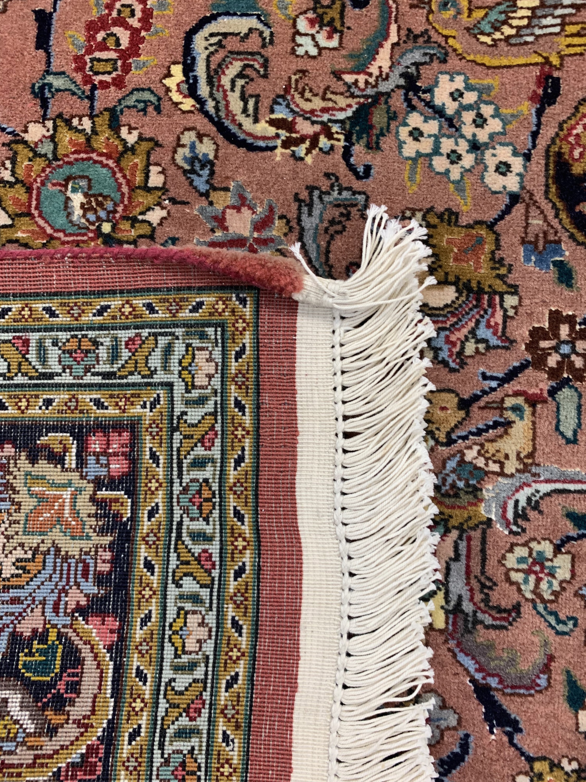 Detail e: Täbriz fein(50 Raj), Persien, ca. 50 Jahre,Korkwolle mit Seide, ca. 193 x 142 cm, EHZ: 2