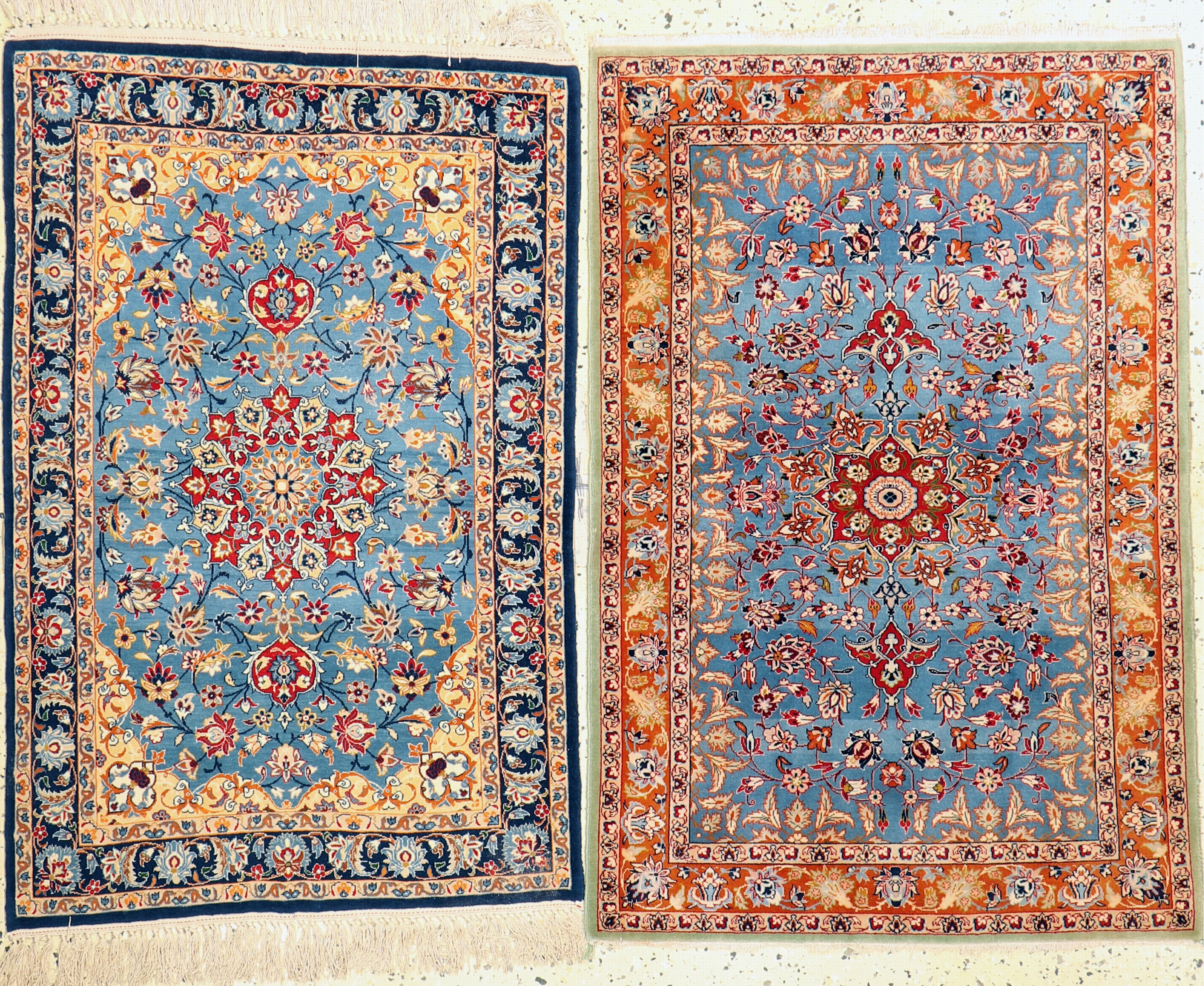 1 Paar Esfahan fein, Persien, um 1960, Korkwolle auf Seide, ca. 105 x 68 cm, ca. 1,0 Mio. Kn/qm, EHZ: 1-2(Abrasch)