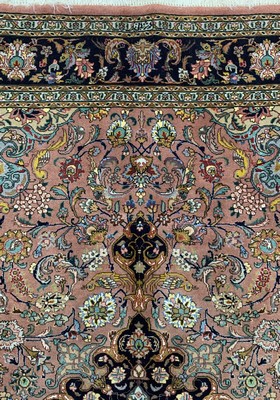 26740563c - Tabriz fine(50 Raj), Persia, approx. 50 years,corkwool with silk, approx. 193 x 142 cm, condition: 2. Rugs, Carpets & Flatweaves