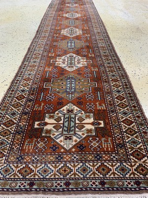 26740570c - Melas fine, Turkey, approx. 50 years, wool on wool, approx. 329 x 75 cm, condition: 2. Rugs,Carpets & Flatweaves